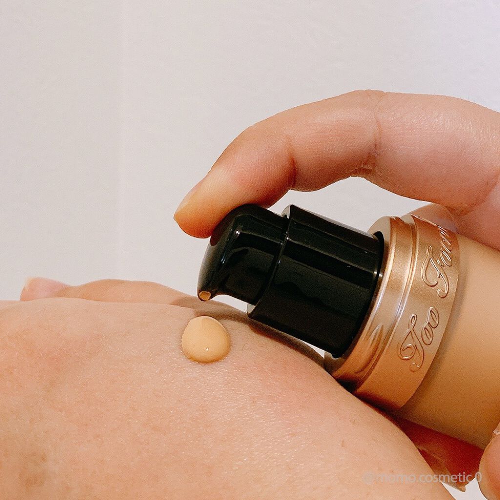 ボーン ディス ウェイ アンディテクタブル 24H マット ファンデーション ポーセリン/Too Faced/リキッドファンデーションを使ったクチコミ（3枚目）