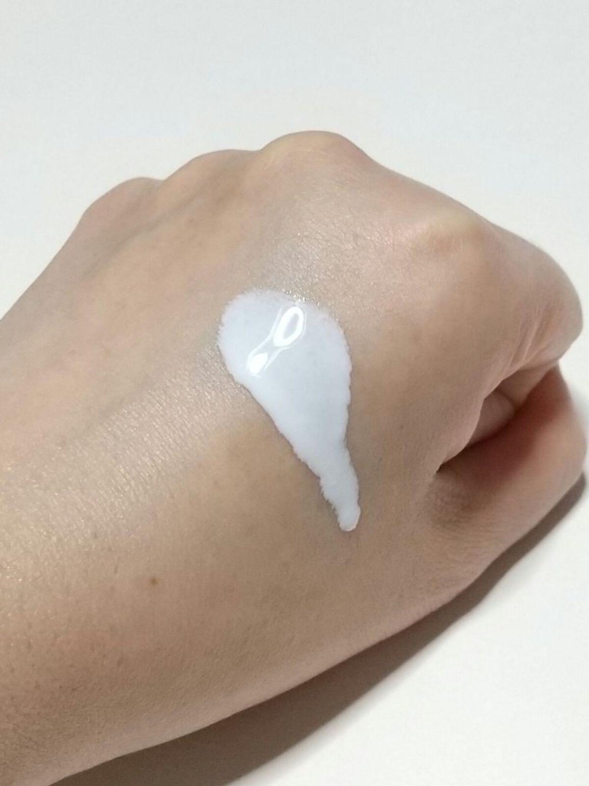 皮脂テカリ防止下地/CEZANNE/化粧下地を使ったクチコミ（2枚目）