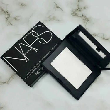 ライトリフレクティングセッティングパウダー　プレスト　N/NARS/プレストパウダーを使ったクチコミ（1枚目）