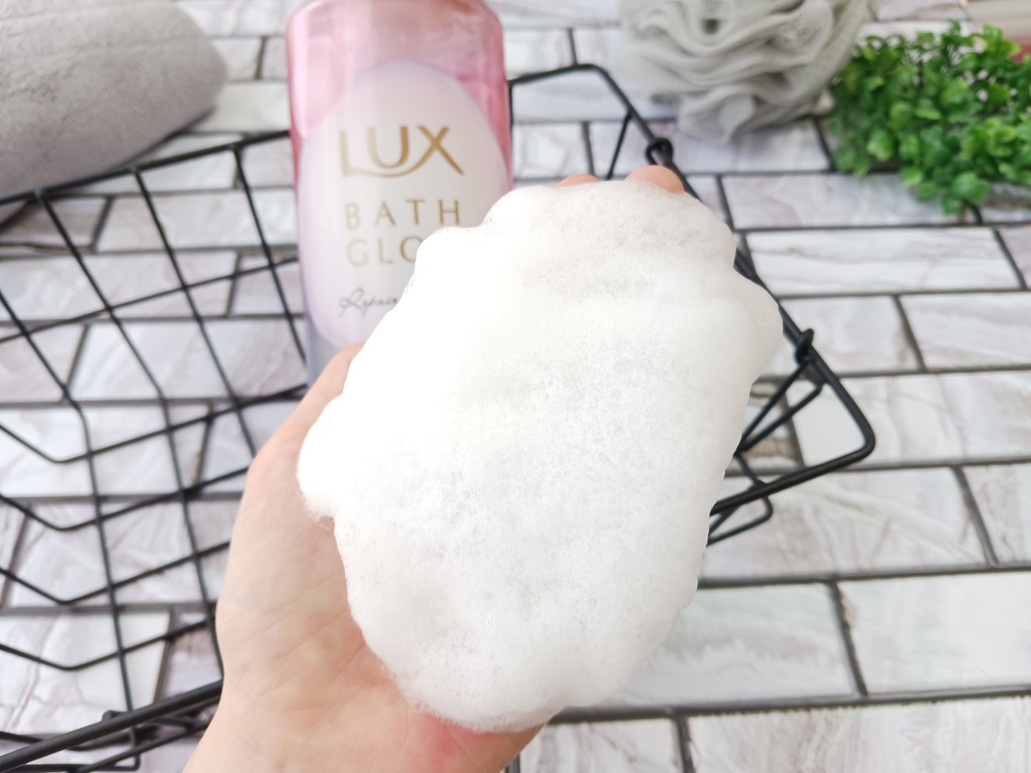 バスグロウ リペア&シャイン シャンプー／トリートメント トリートメント ポンプ/LUX/シャンプー・コンディショナーを使ったクチコミ（3枚目）