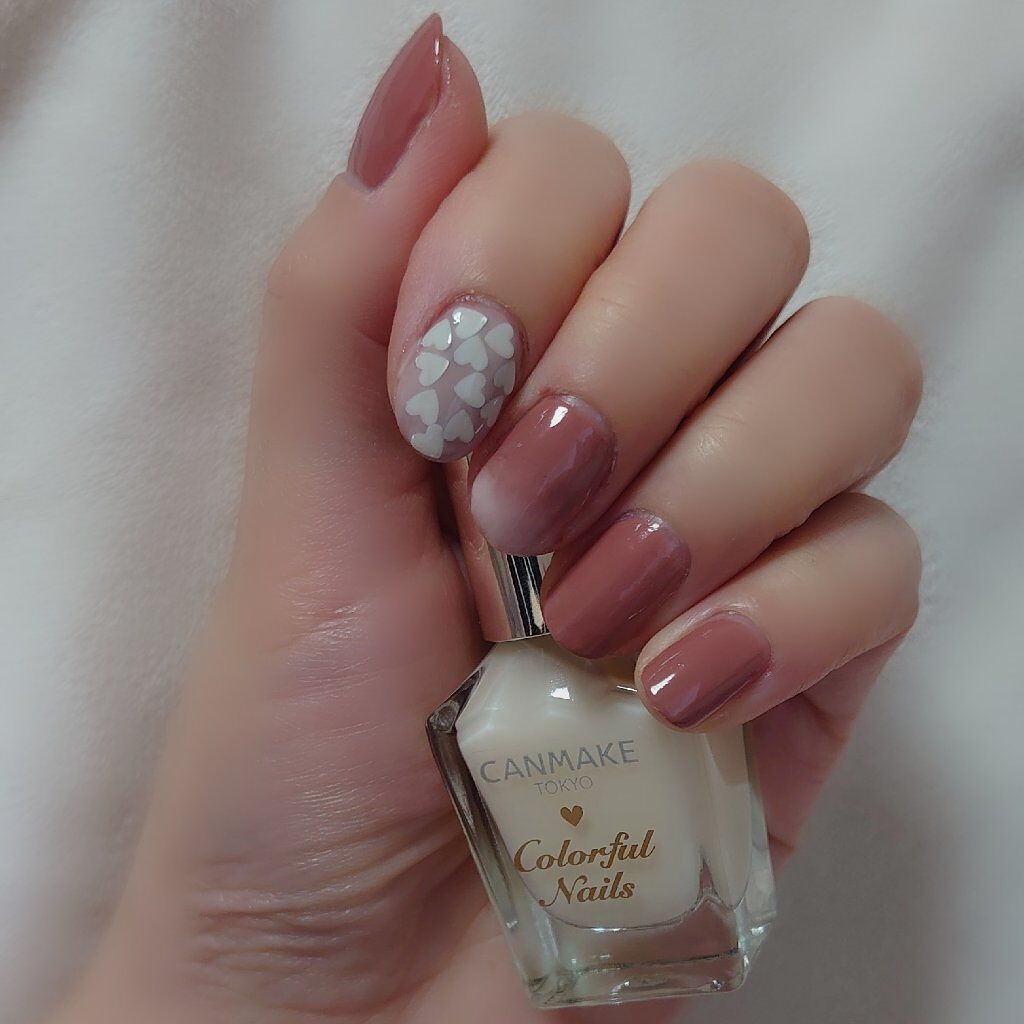 カラフルネイルズ/キャンメイク/マニキュアを使ったクチコミ（2枚目）