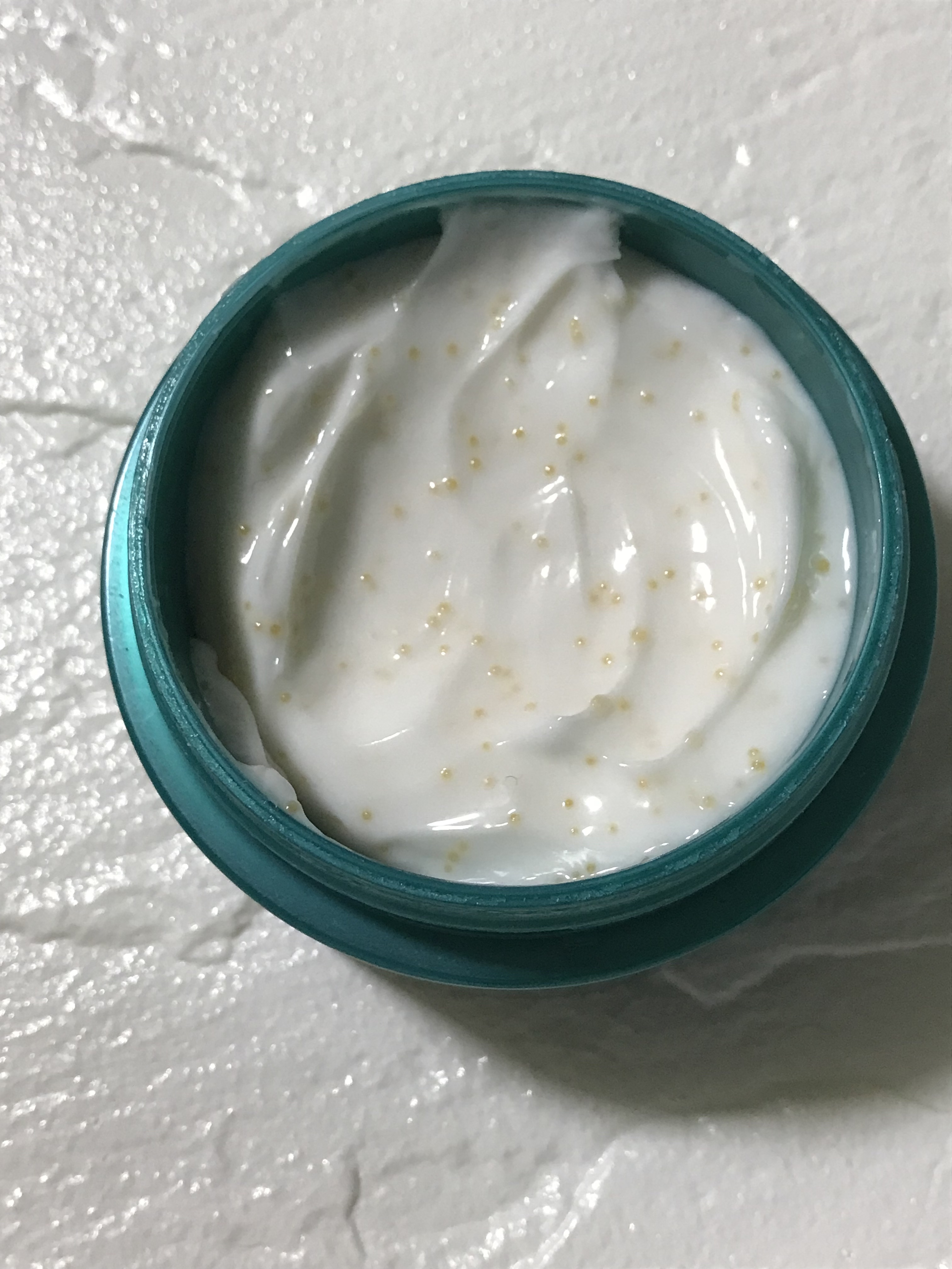 ビューティーチャージ ナイトスペリア/アトリックス/ハンドクリームを使ったクチコミ（3枚目）