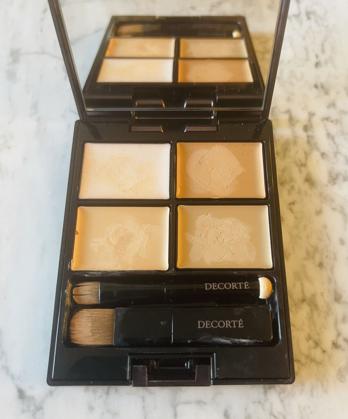 トーンパーフェクティング パレット/DECORTÉ/パレットコンシーラーを使ったクチコミ（1枚目）