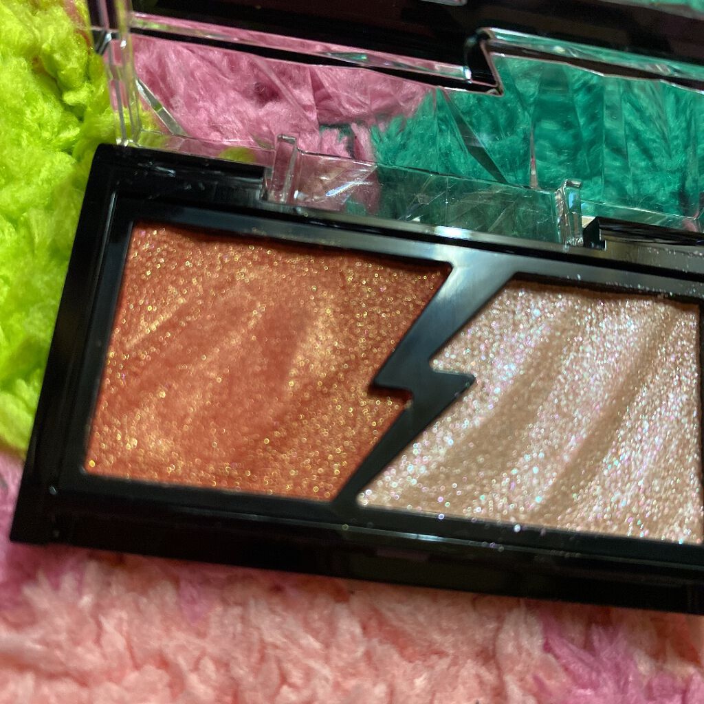 エレクトリックショックアイズ /KATE/アイシャドウパレットを使ったクチコミ(4枚目)