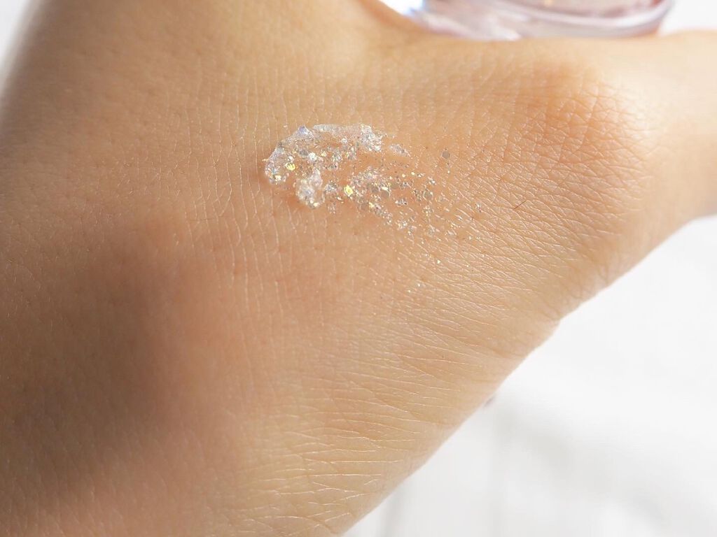 ゲットルーズグリッタージェル N°3ゴールドオブセッサ/unleashia/グリッターを使ったクチコミ（2枚目）