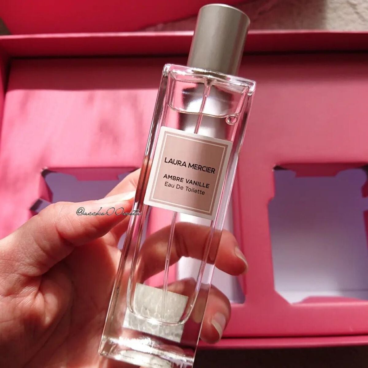 リュクス インダルジェンス アンバーバニラ コレクション/ローラ メルシエ/その他キットセットを使ったクチコミ(4枚目)