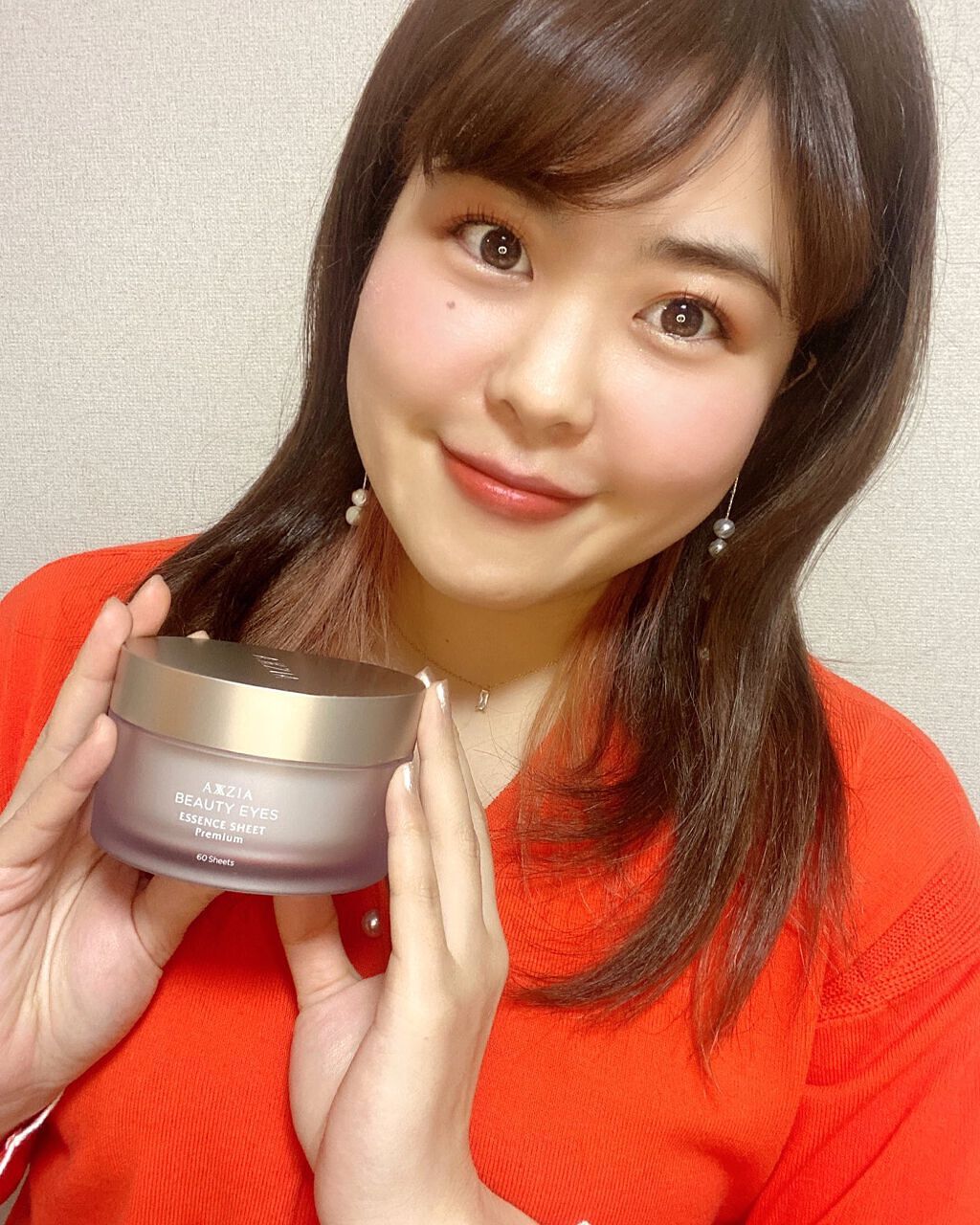 …♡
『ビューティーアイズ エッセンスシート』を試してみたよ♡
目元専用のパックなんて豪華✨✨
*
中を開けると美容液ヒタヒタのパックが登場☺️
デリケートな目もとにみずみずしい潤いとハリ感を与えてくれるよ🌈✨
*
60枚入りの大容量もお