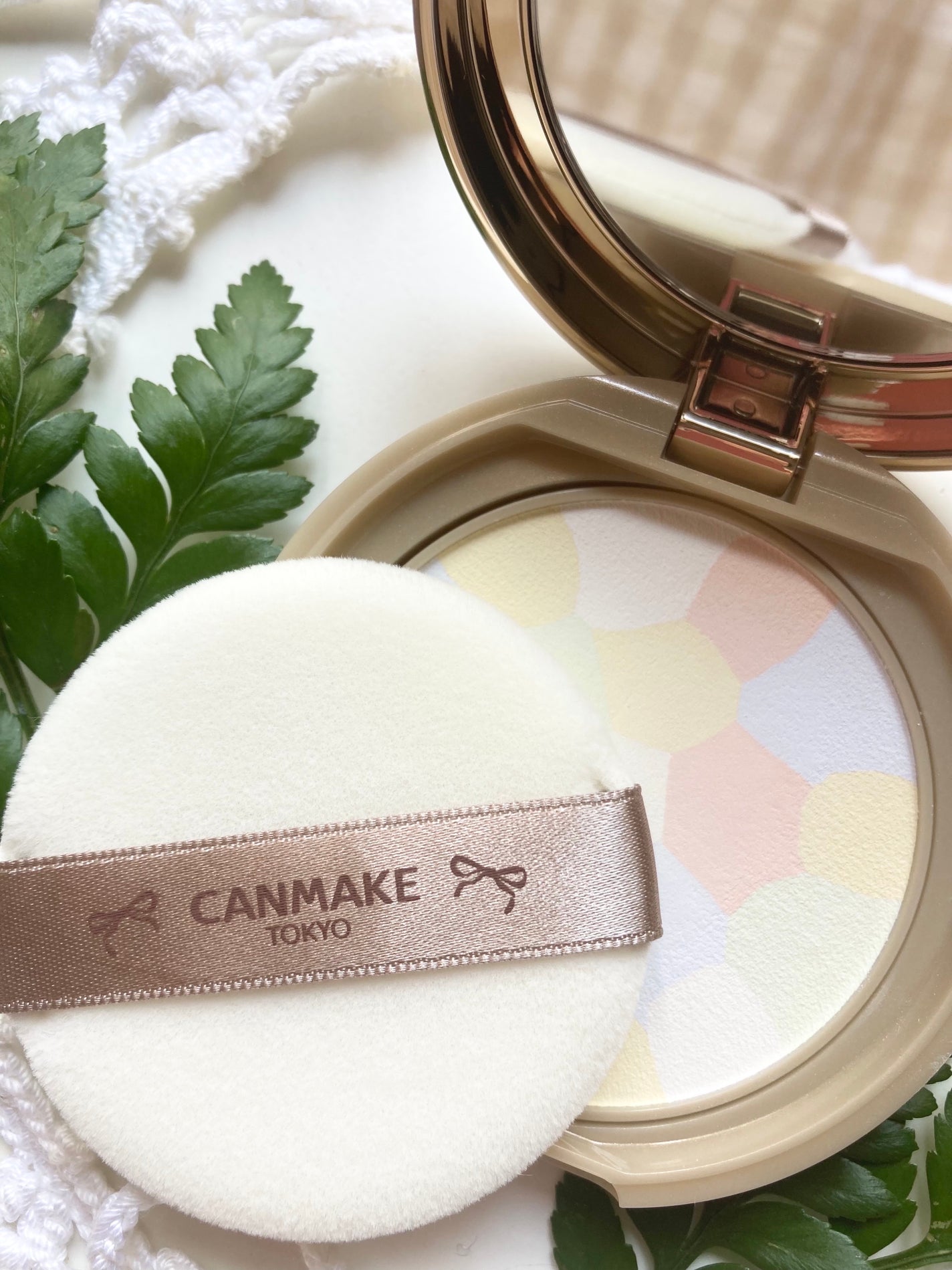 マシュマロフィニッシュパウダー ~Abloom~/キャンメイク/プレストパウダーを使ったクチコミ(1枚目)