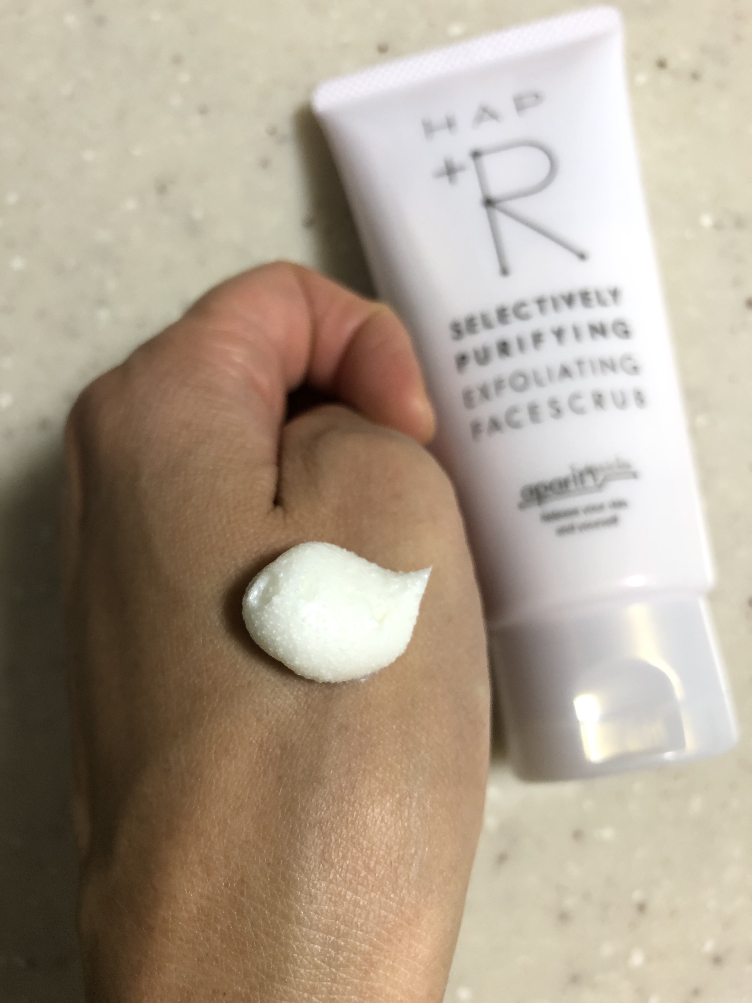フェイススクラブ /HAP＋R/スクラブ・ゴマージュを使ったクチコミ（2枚目）