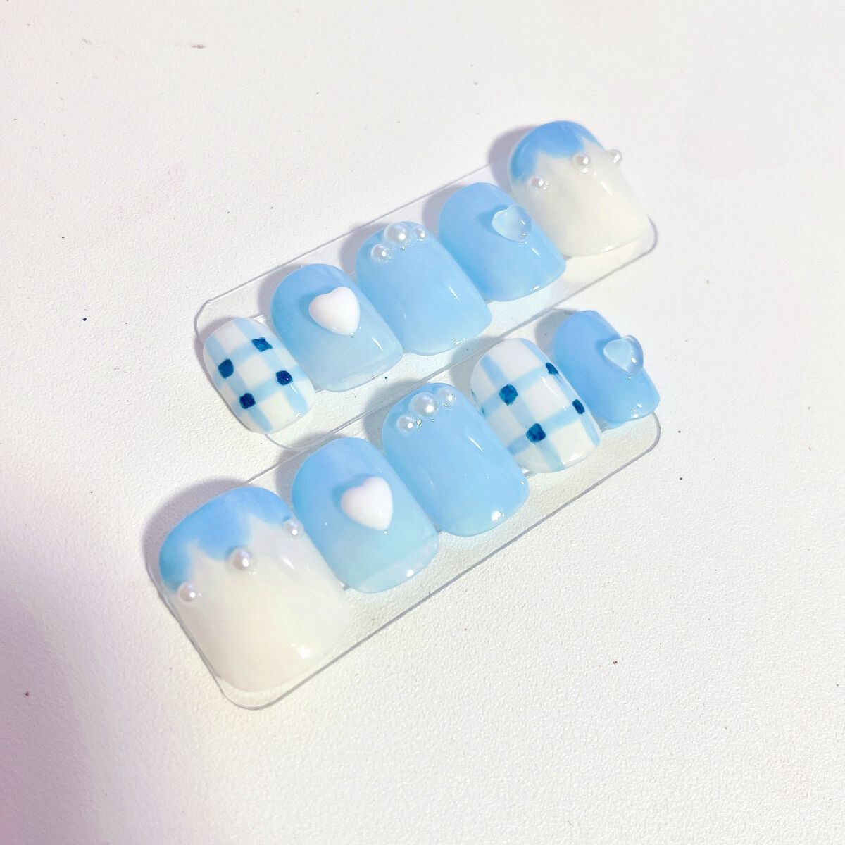 ネイルホリック Milky color BL917/ネイルホリック/マニキュアを使ったクチコミ（3枚目）