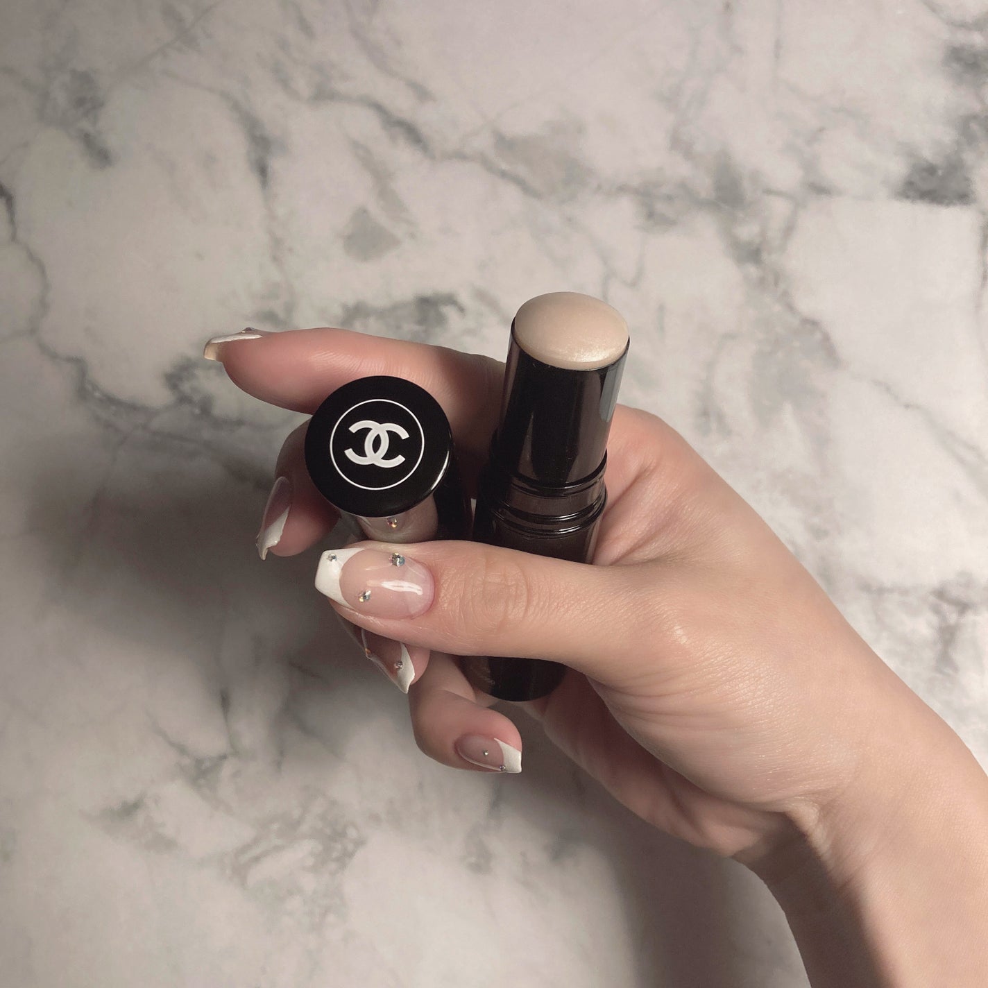 ボーム エサンシエル/CHANEL/スティックハイライトを使ったクチコミ(1枚目)