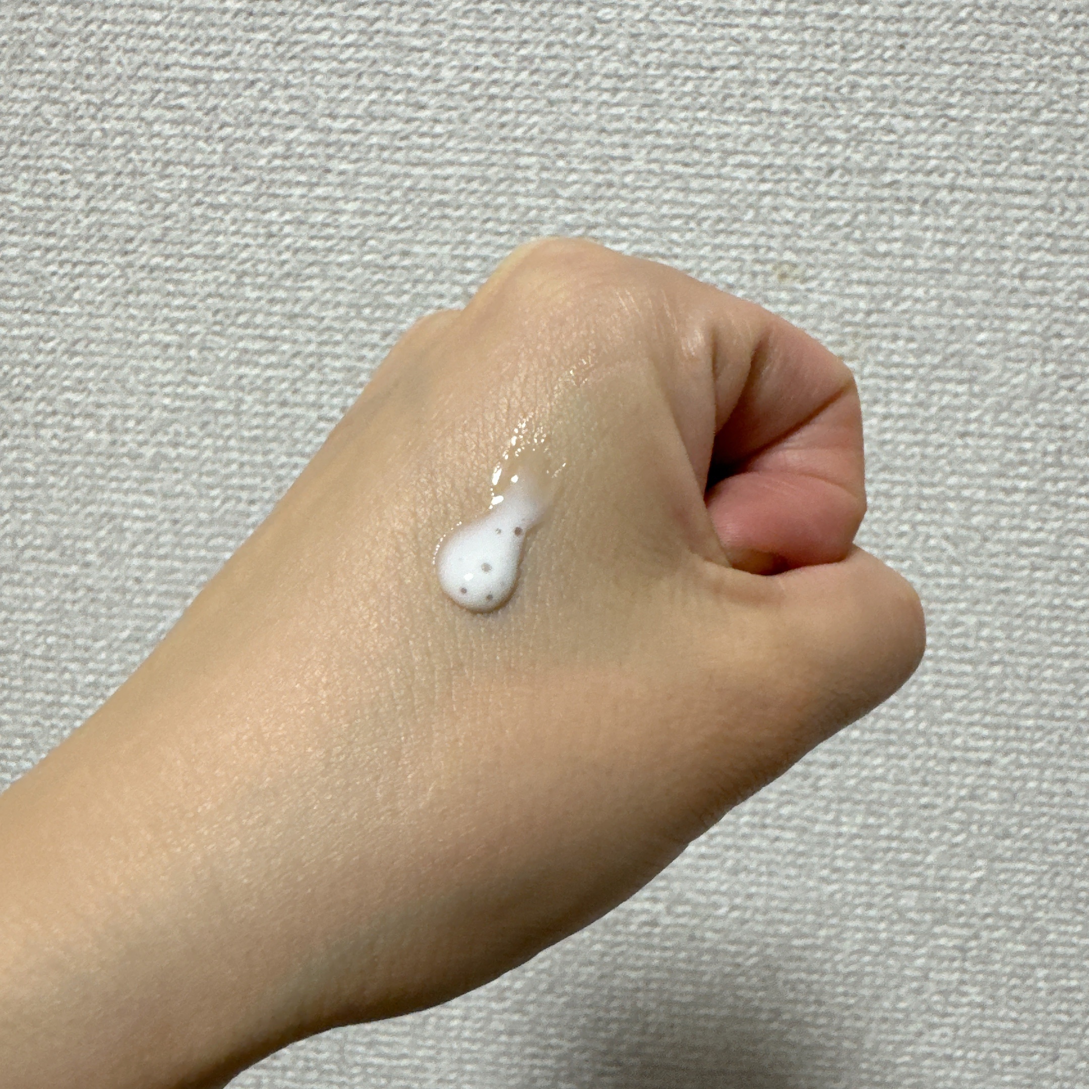 エルジューダ サントリートメントエマルジョン/エルジューダ/ヘアミルクを使ったクチコミ（2枚目）