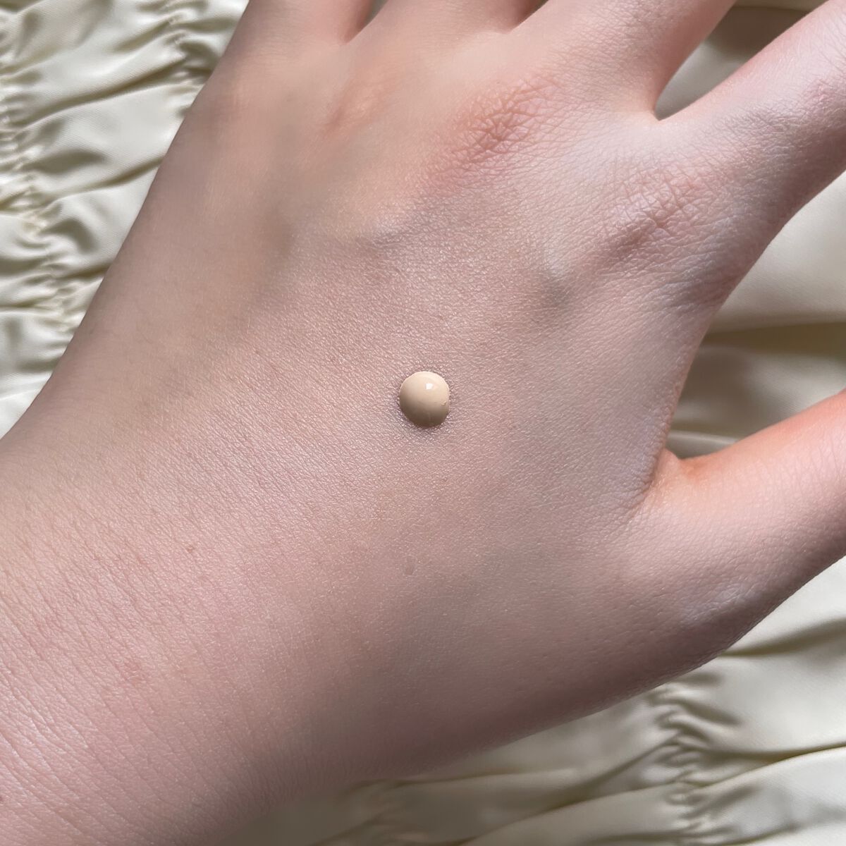 ディオールスキン フォーエヴァー フルイド グロウ/Dior/リキッドファンデーションを使ったクチコミ（2枚目）