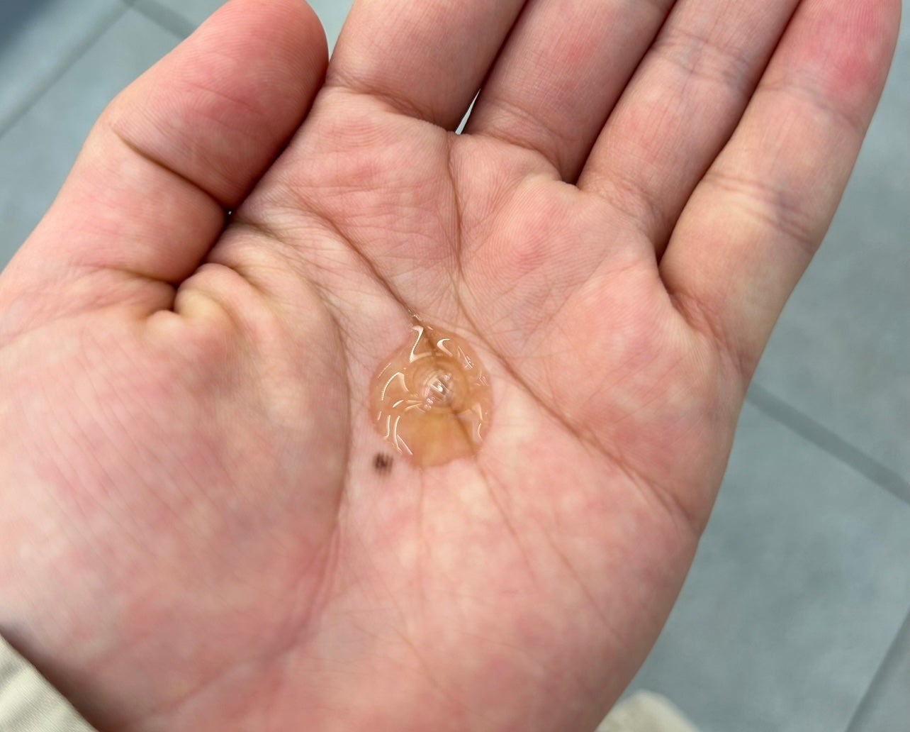 グルタ ビタミンC トーニング アンプル/IOPE/美容液を使ったクチコミ(2枚目)