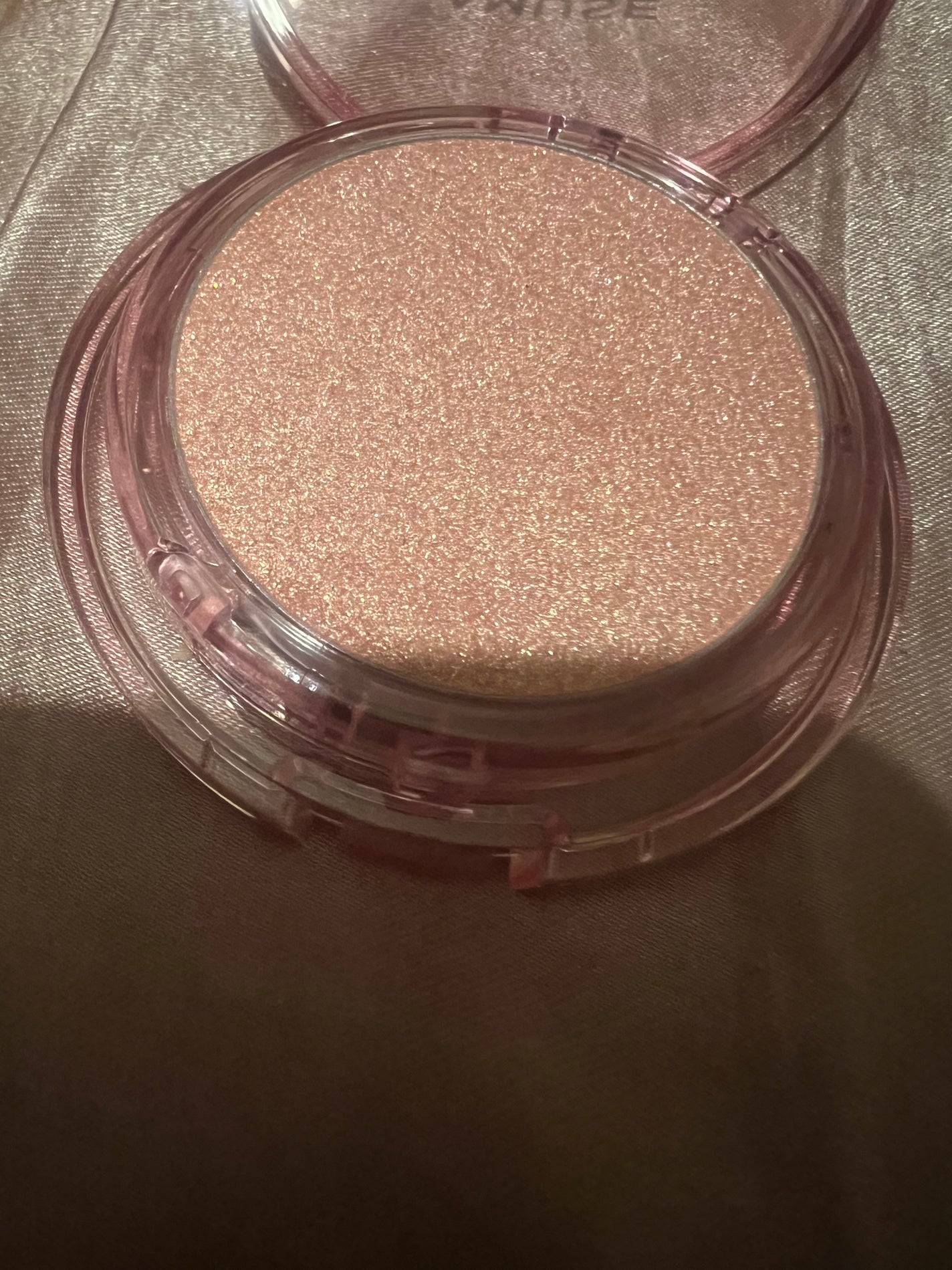 フェイスダイヤモンド/AMUSE/パウダーハイライトを使ったクチコミ(2枚目)