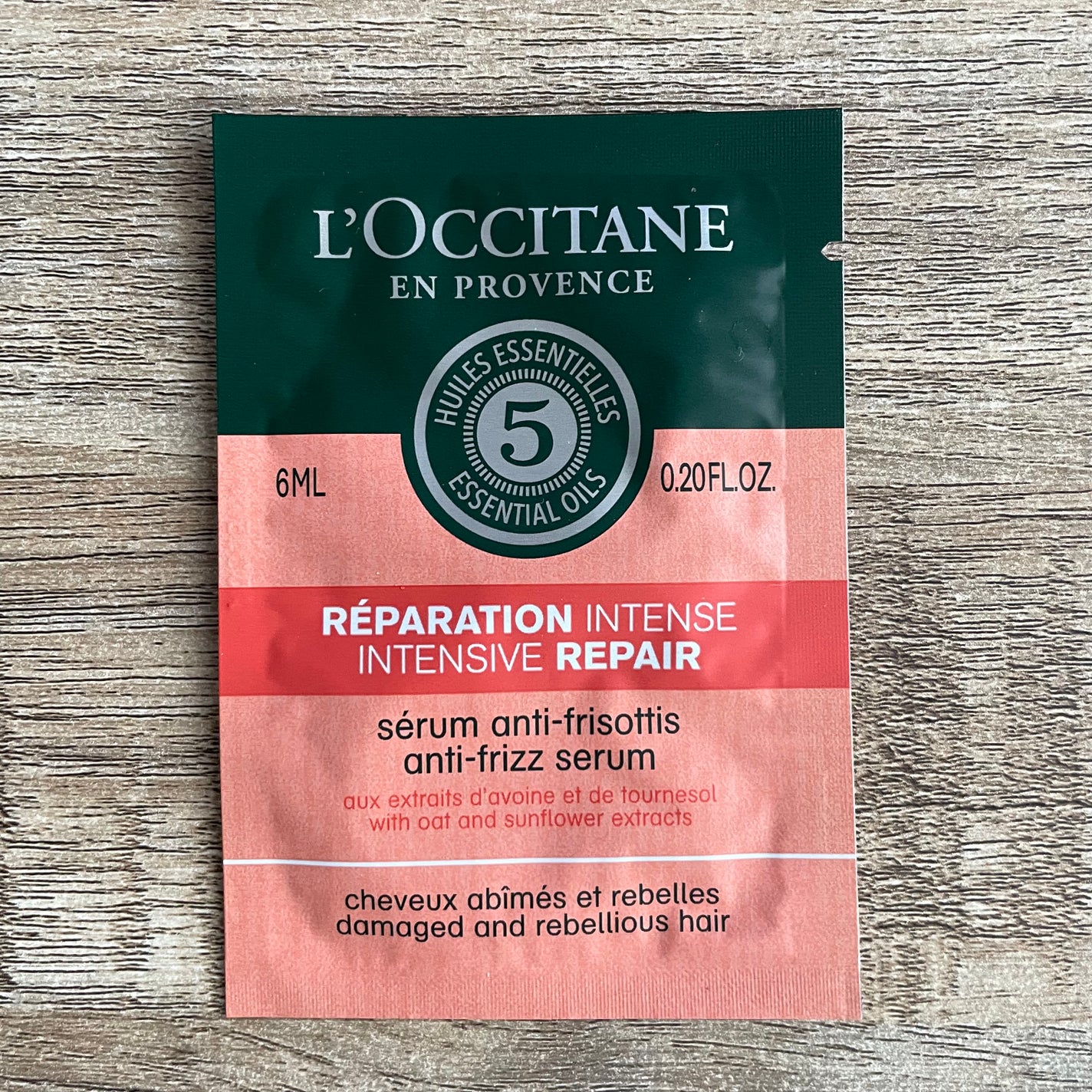 ファイブハーブス リペアリングヘアミルクセラム/L'OCCITANE/ヘアミルクを使ったクチコミ(1枚目)