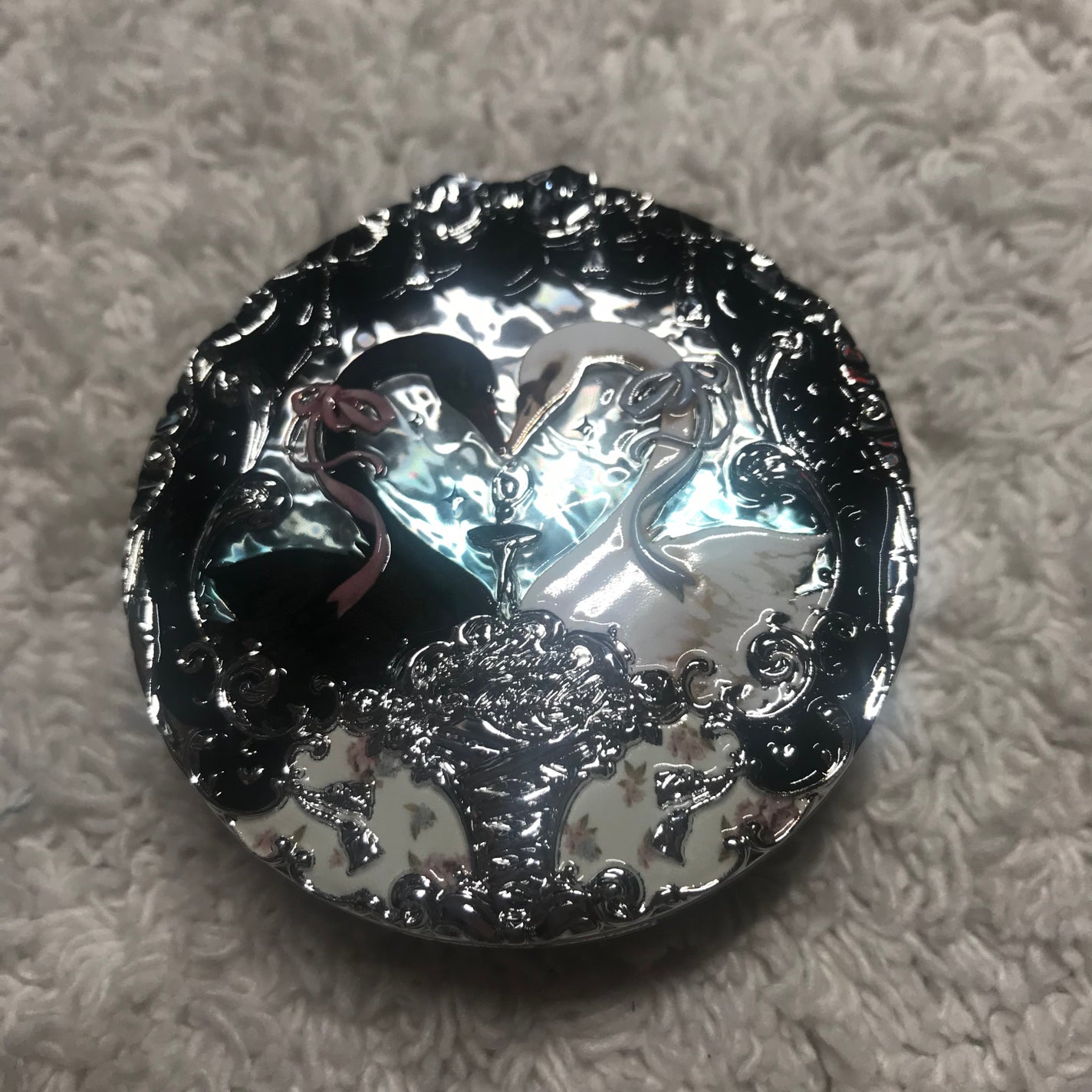 フラワーノーズ スワンバレエシリーズ ブラッシュコンパクト/FlowerKnows/パウダーチークを使ったクチコミ(1枚目)