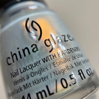 Nail Lacquer with Hardeners/China Glaze/マニキュアを使ったクチコミ（2枚目）