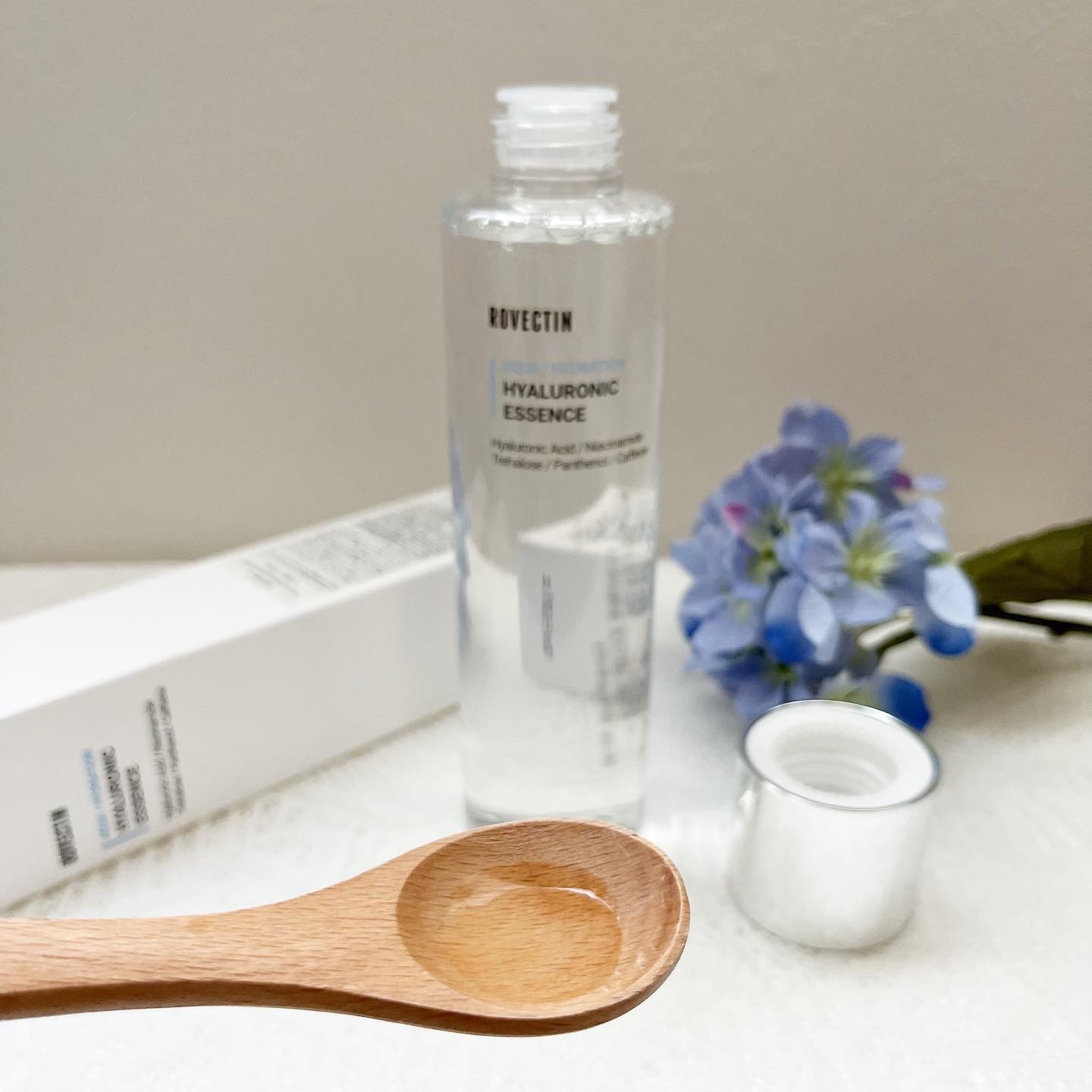 アクアヒアルロニックエッセンス/ロベクチン/化粧水を使ったクチコミ（3枚目）