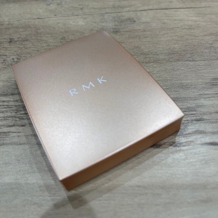 ローズウッドデイドリーム 4アイズ /RMK/アイシャドウパレットを使ったクチコミ(1枚目)