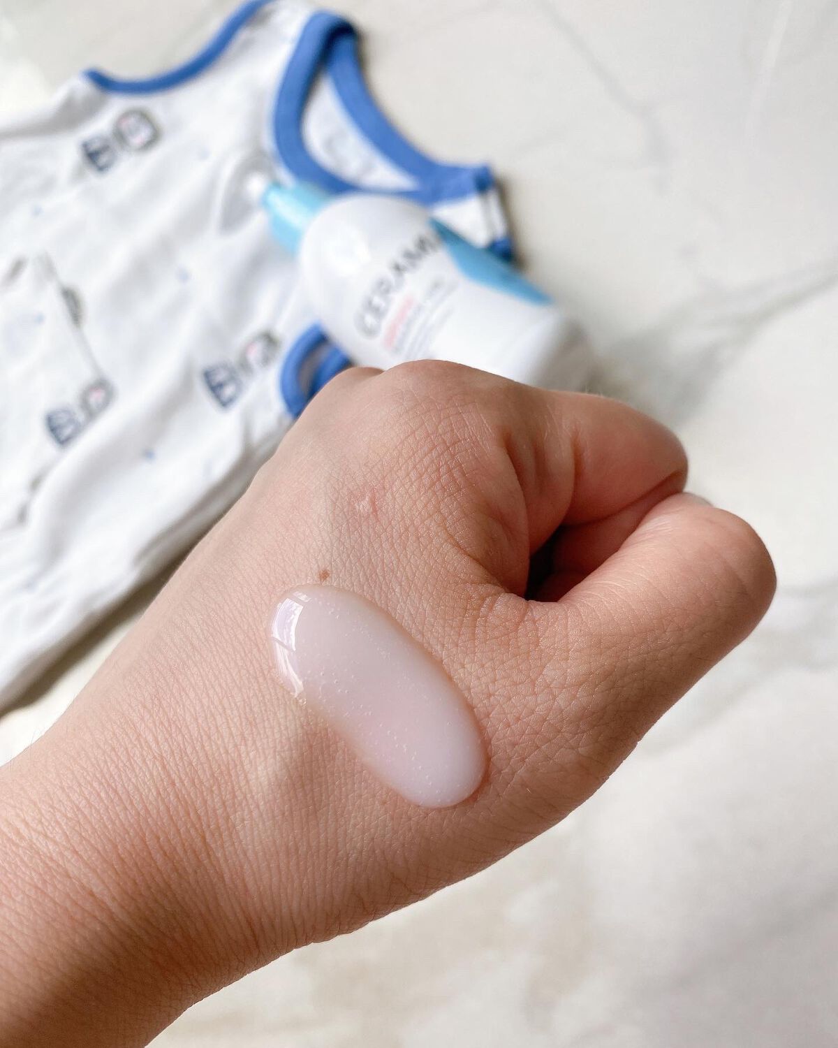 セラミエイド 薬用スキンミルク/セラミエイド/ボディミルクを使ったクチコミ（2枚目）