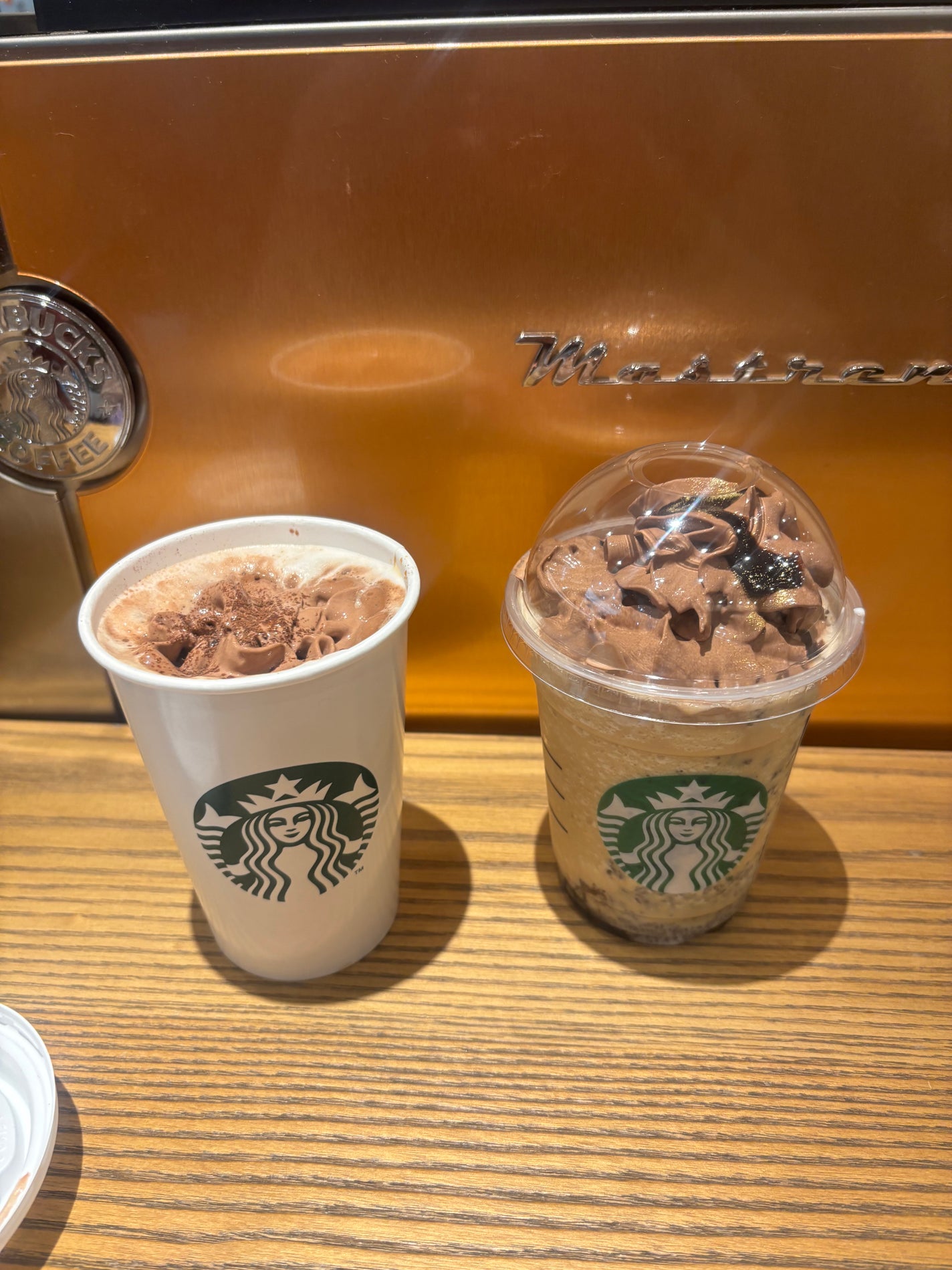 ぷぅぴぃ《紫コス部💜💗》 on LIPS 「楽しみだった新作(´•͈ω•͈⑅)美味しかった😍①クラシックシ..」(2枚目)