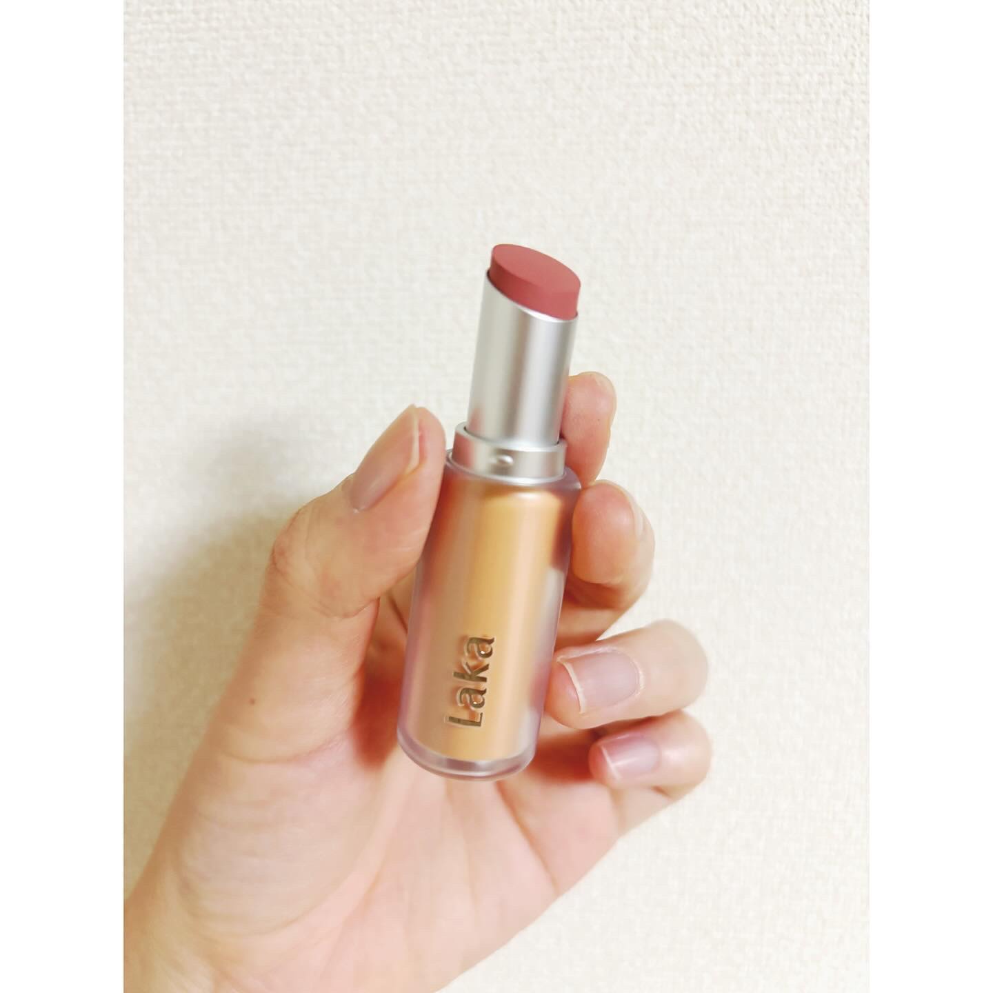 バルキーマットリップスティック/Laka/口紅を使ったクチコミ（2枚目）