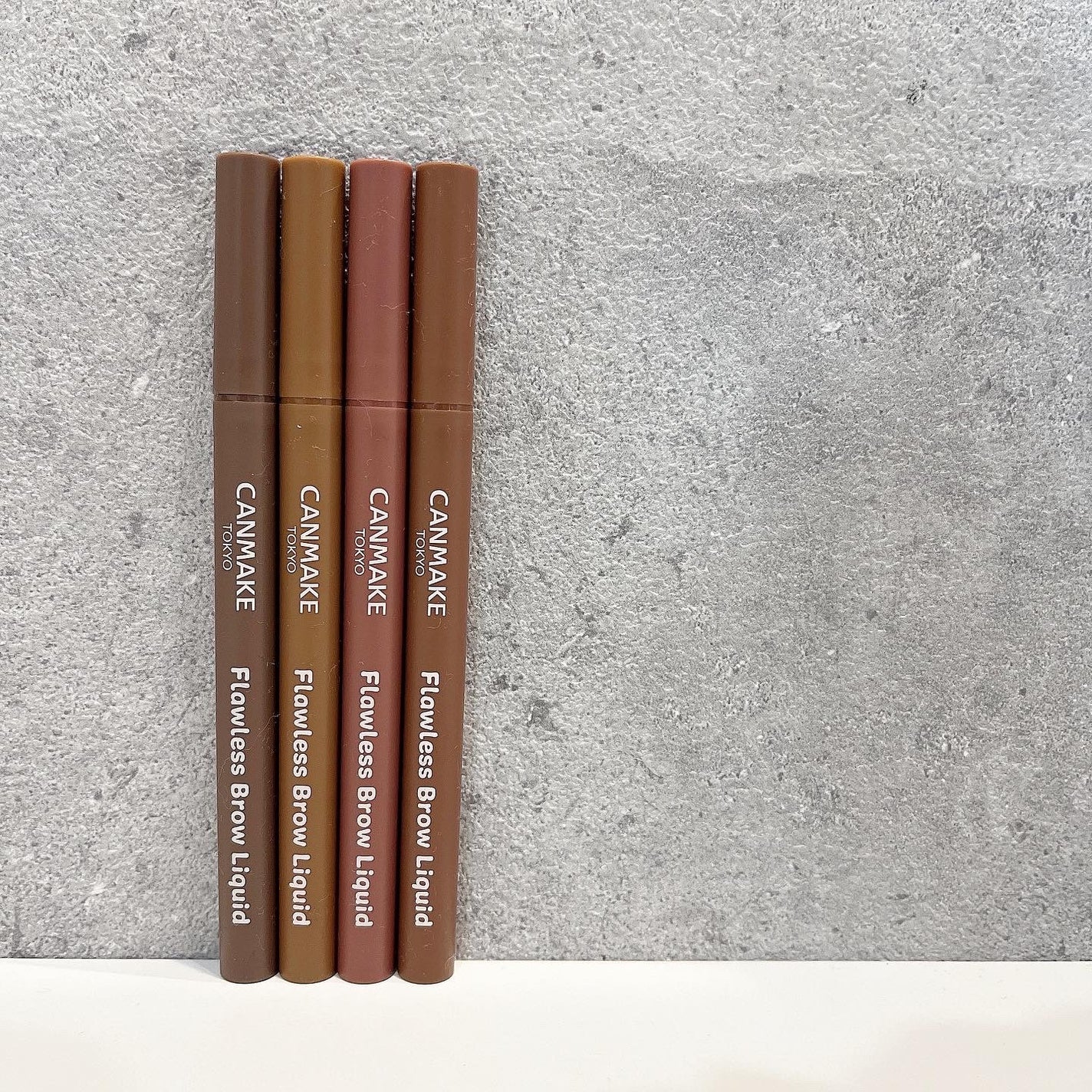 フローレスブロウリキッド/キャンメイク/リキッドアイブロウを使ったクチコミ(2枚目)