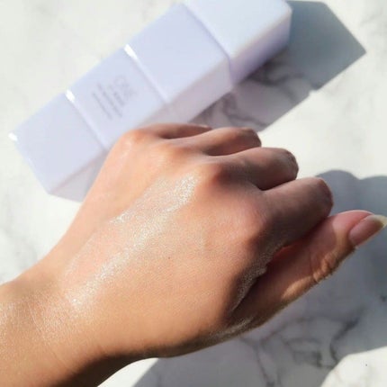 rouge on LIPS 「1年中乾燥で悩んでいる私のような人におすすめめしたいONEBY..」(7枚目)