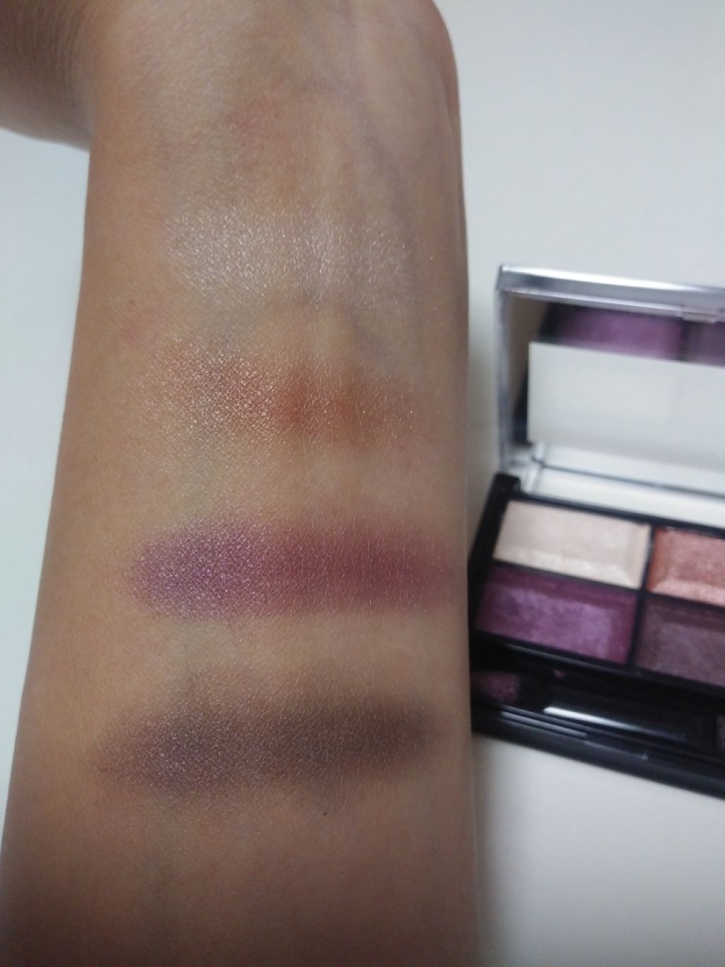 ロイヤルヴィンテージ アイズ/リンメル ロンドン/アイシャドウパレットを使ったクチコミ(3枚目)