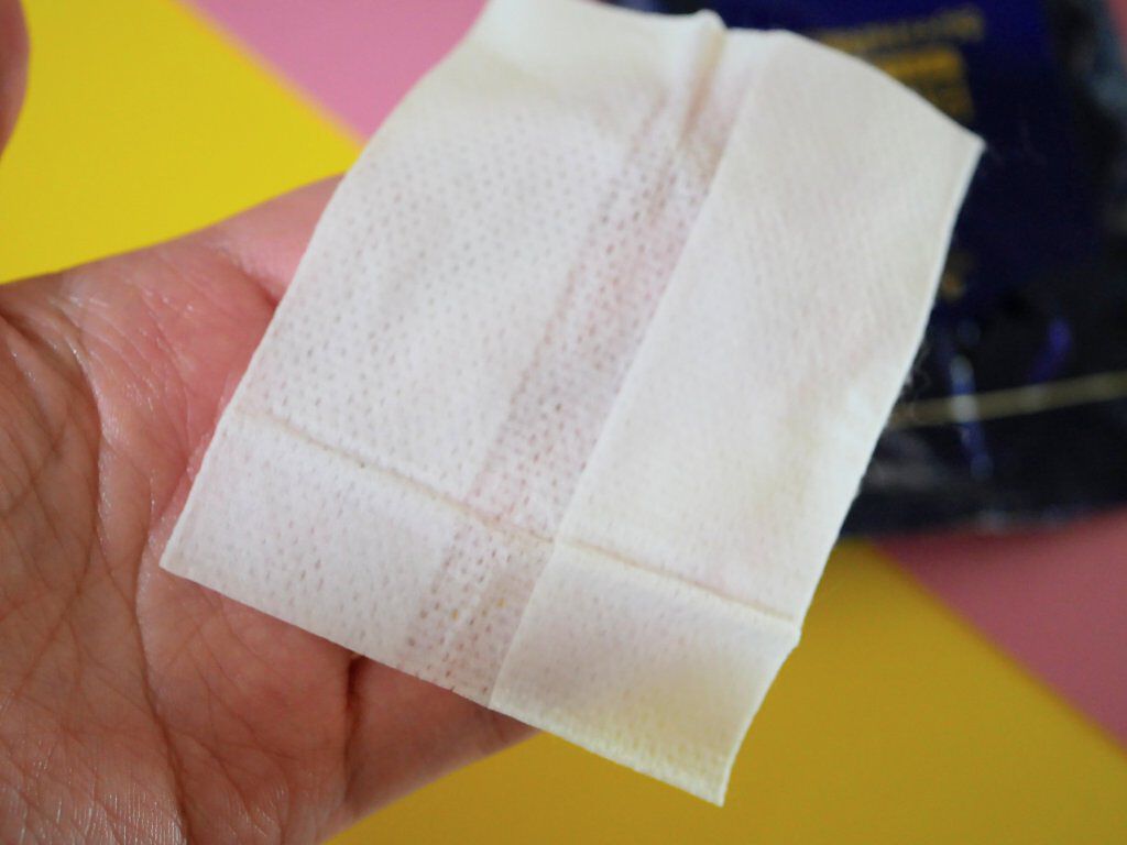 ビオレ メイク持続シート さらマット肌/ビオレ/フェイスシートを使ったクチコミ（3枚目）