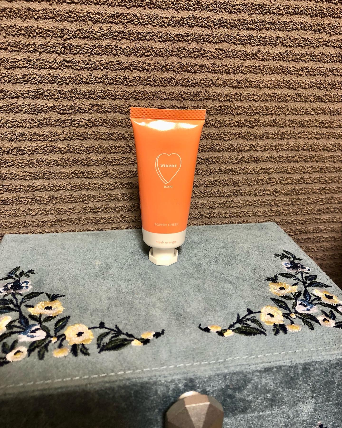 ポッピンチーク フレッシュオレンジ/WHOMEE/ジェル・クリームチークを使ったクチコミ（1枚目）