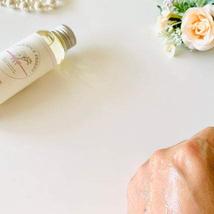 イノセンスフリージアマルチオイル/BIBIDAY/ヘアオイルを使ったクチコミ(4枚目)