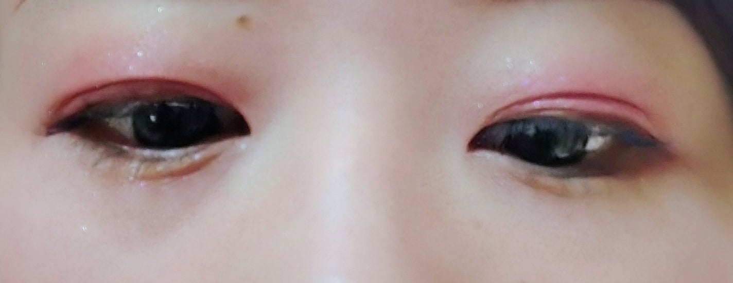 ジルスチュアート クリスタルブルーム ペタルクチュールアイズ デュオ/JILL STUART/アイシャドウパレットを使ったクチコミ(3枚目)