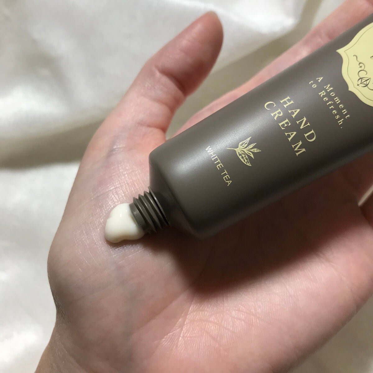 ティータイム ハンドクリーム ホワイトティーの香り/BIBIDAY/ハンドクリームを使ったクチコミ(2枚目)