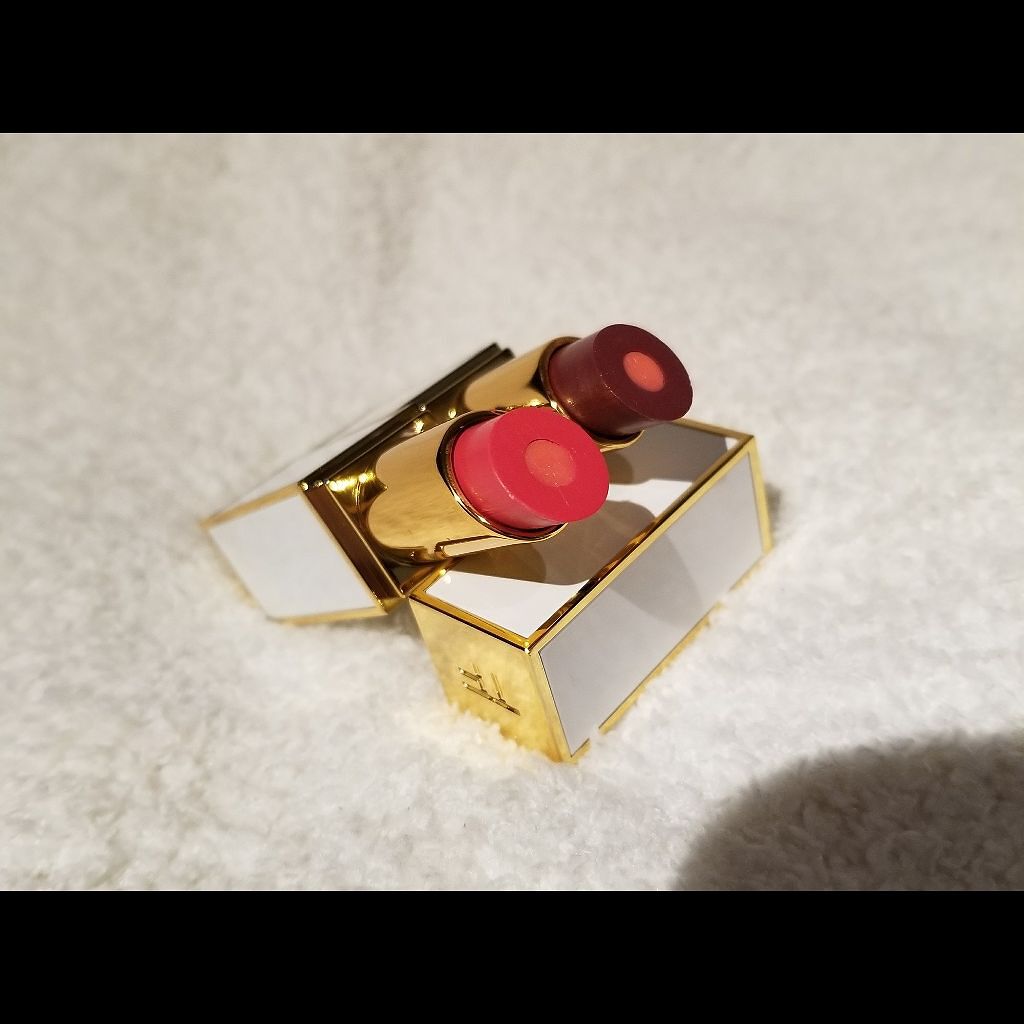 モイスチャーコア リップ カラー/TOM FORD BEAUTY/口紅を使ったクチコミ（2枚目）