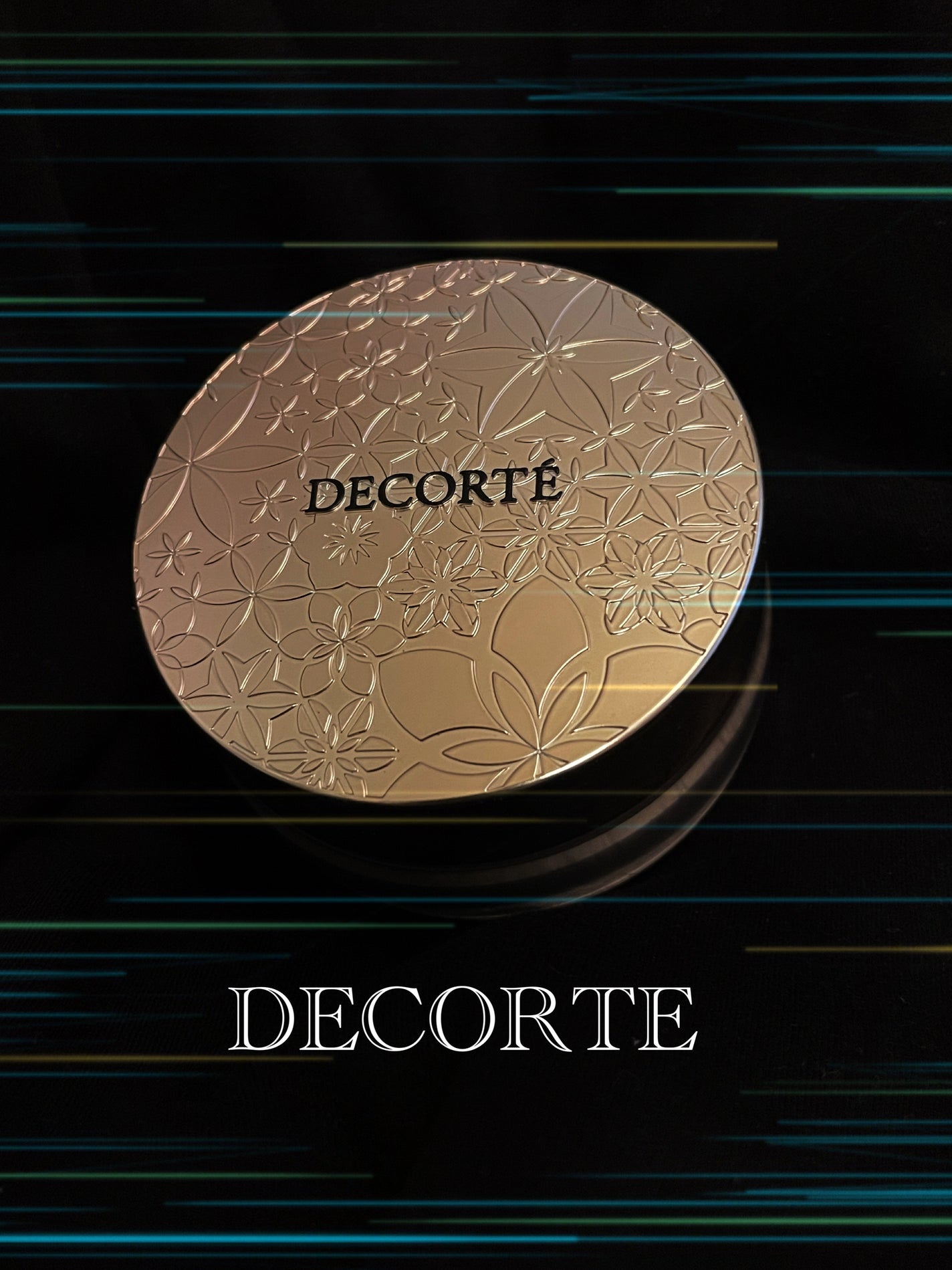 フェイスパウダー/DECORTÉ/ルースパウダーを使ったクチコミ(1枚目)