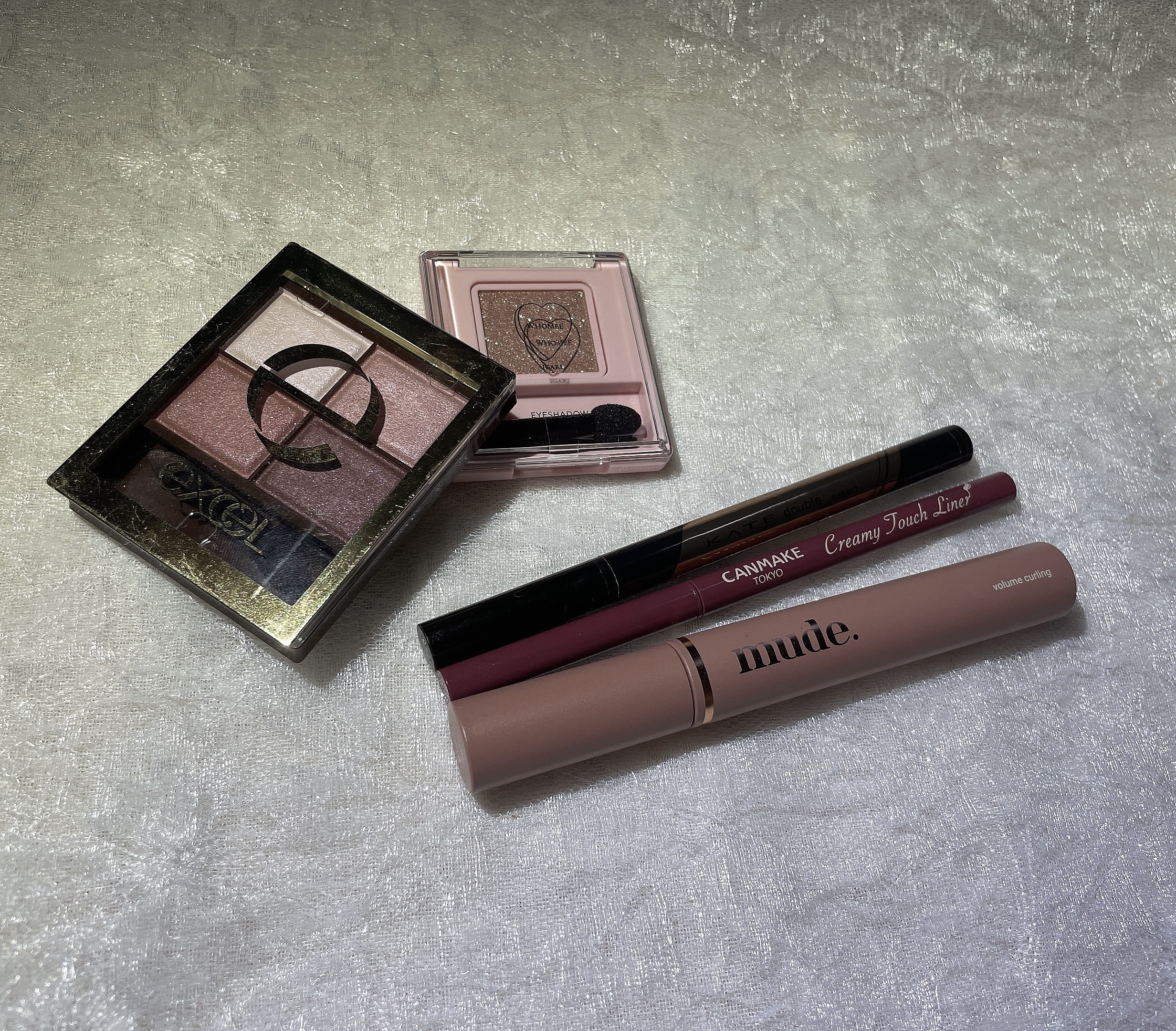 スキニーリッチシャドウ/excel/アイシャドウパレットを使ったクチコミ（3枚目）