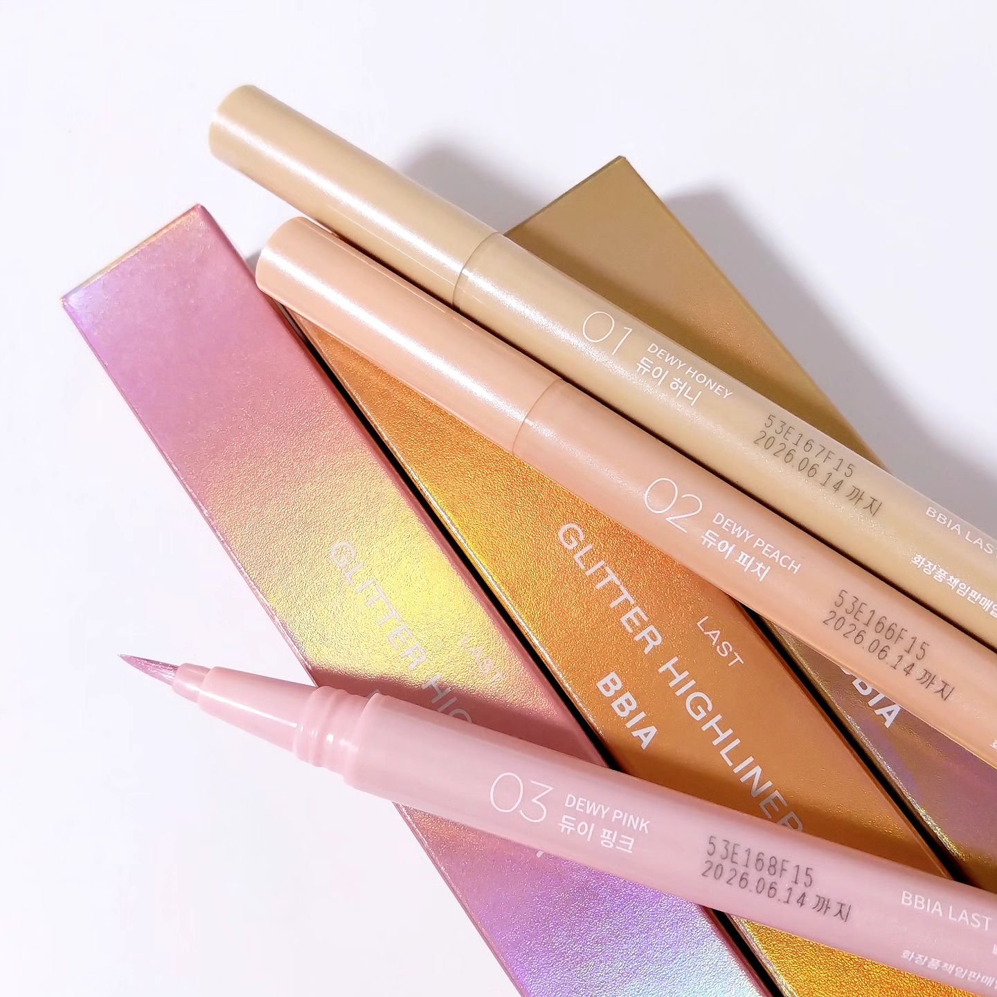 ラストグリッターハイライナー 03 デューイピンク/BBIA/リキッドアイライナーを使ったクチコミ（1枚目）