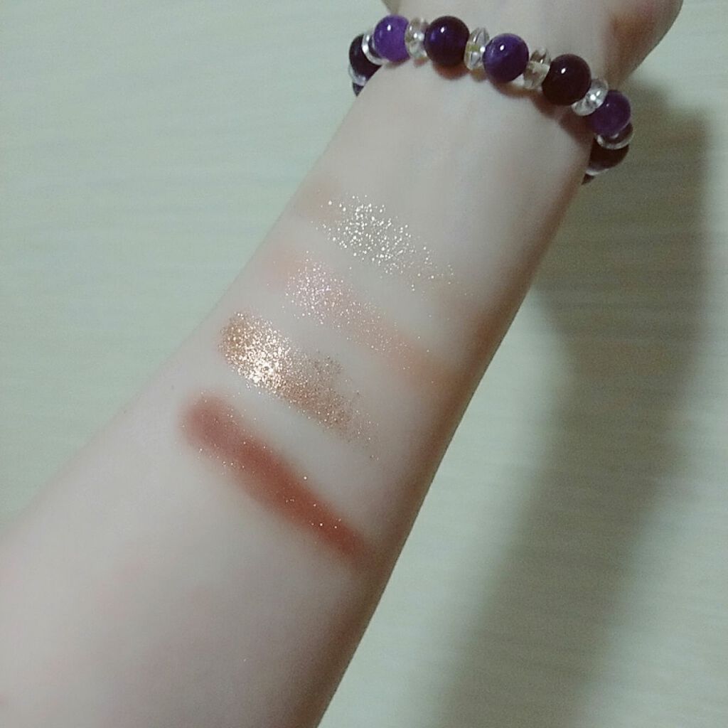 ネオンムーンベターザンアイズ /rom&nd/アイシャドウパレットを使ったクチコミ(3枚目)