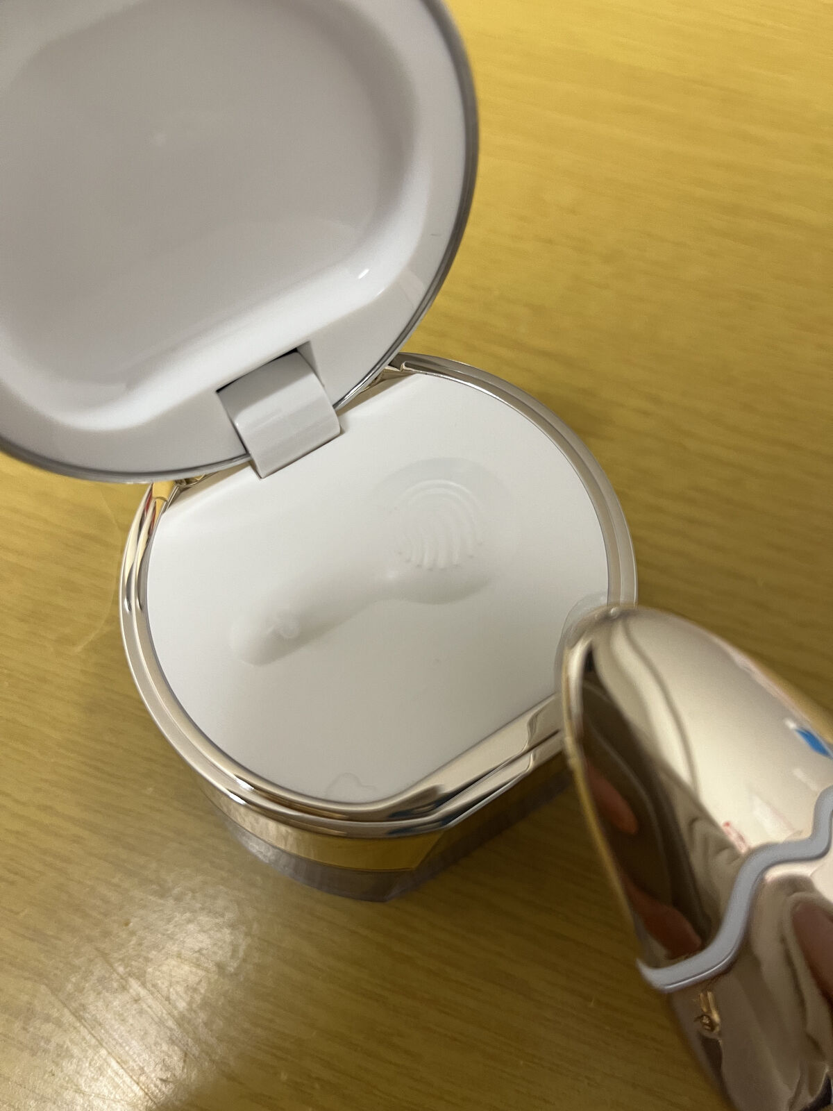 セッコク蘭エイジケアアイクリーム （目元用クリーム）/DR PLANT/アイケア・アイクリームを使ったクチコミ（2枚目）