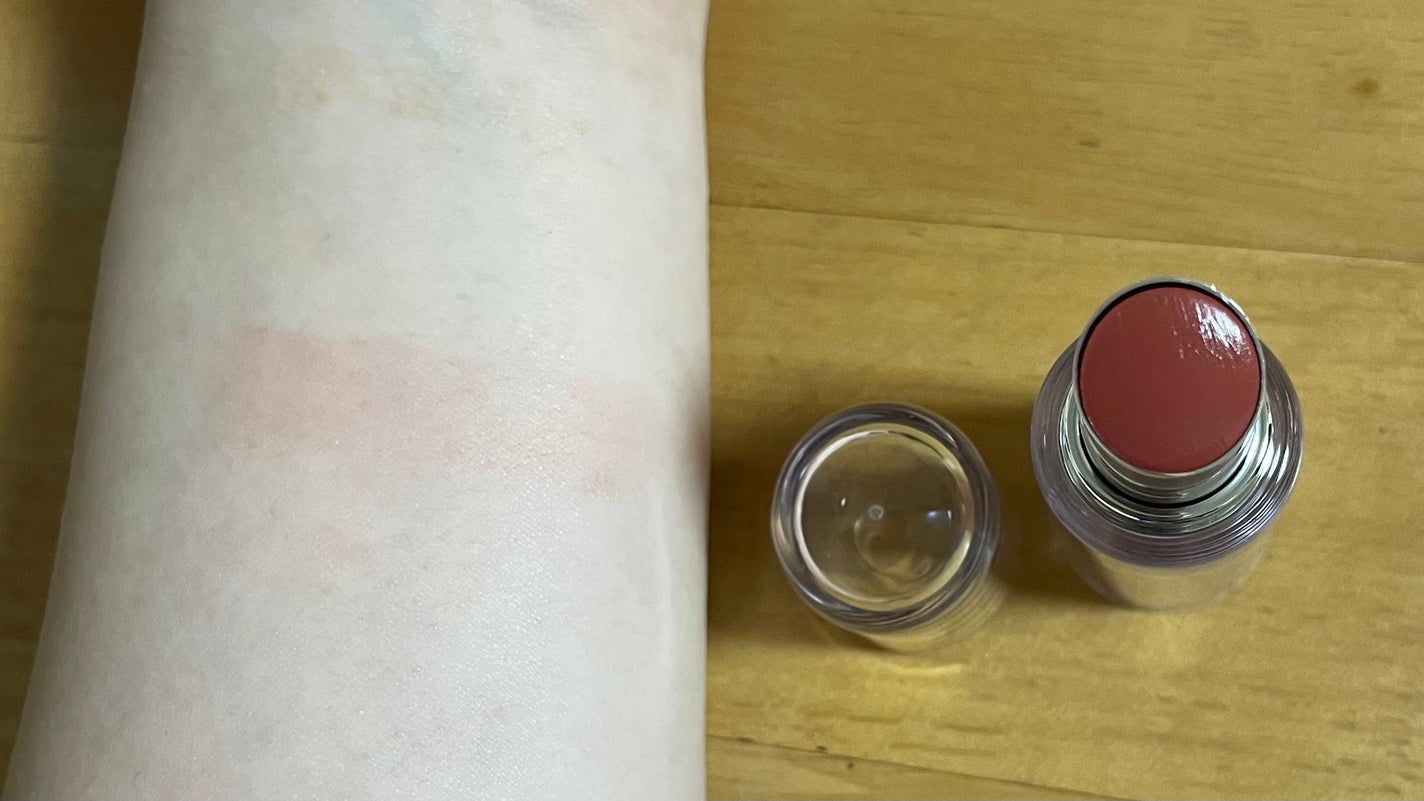 ボンディンググロウリップスティック/Laka/口紅を使ったクチコミ(3枚目)