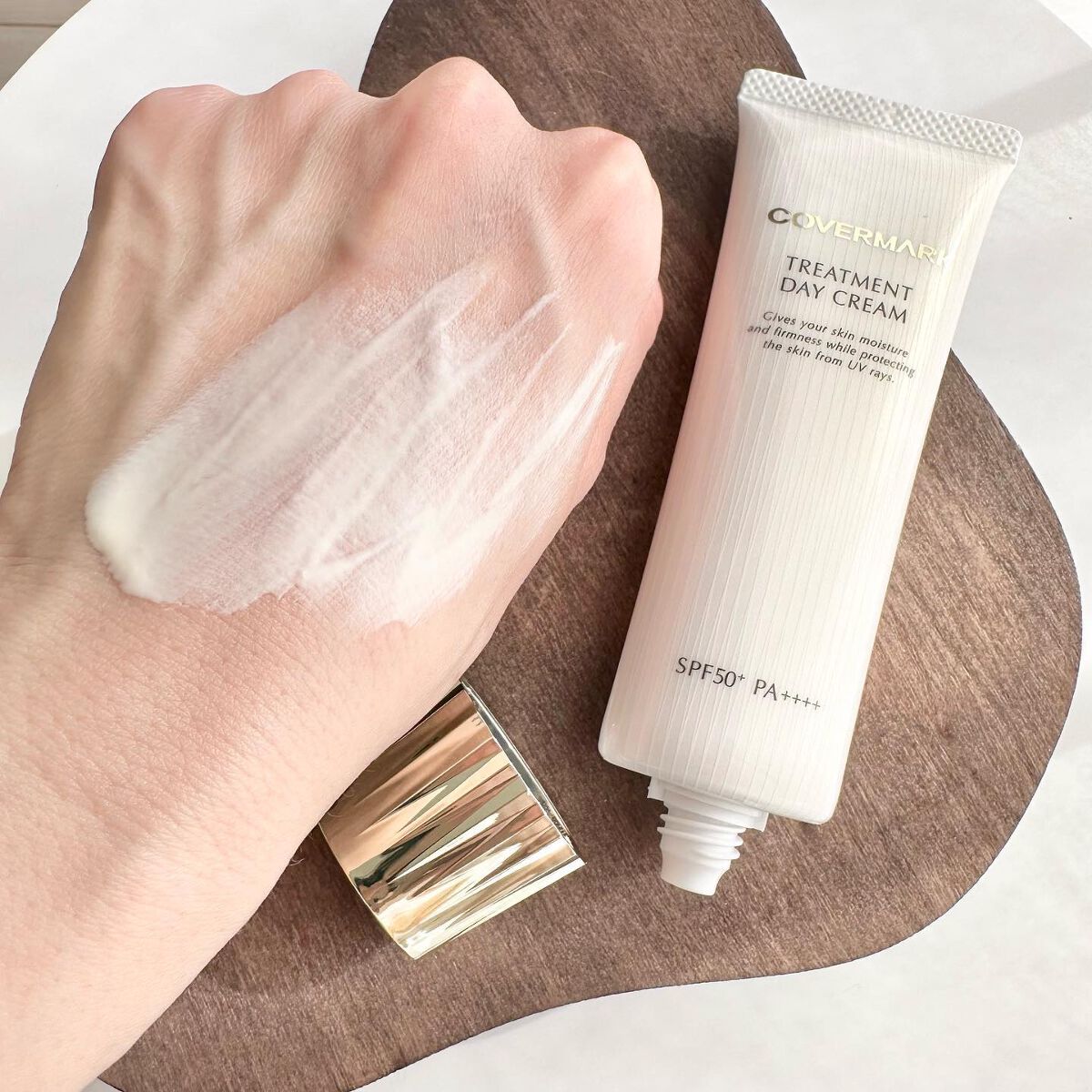 トリートメント デイ クリーム/COVERMARK/日焼け止めクリームを使ったクチコミ(3枚目)