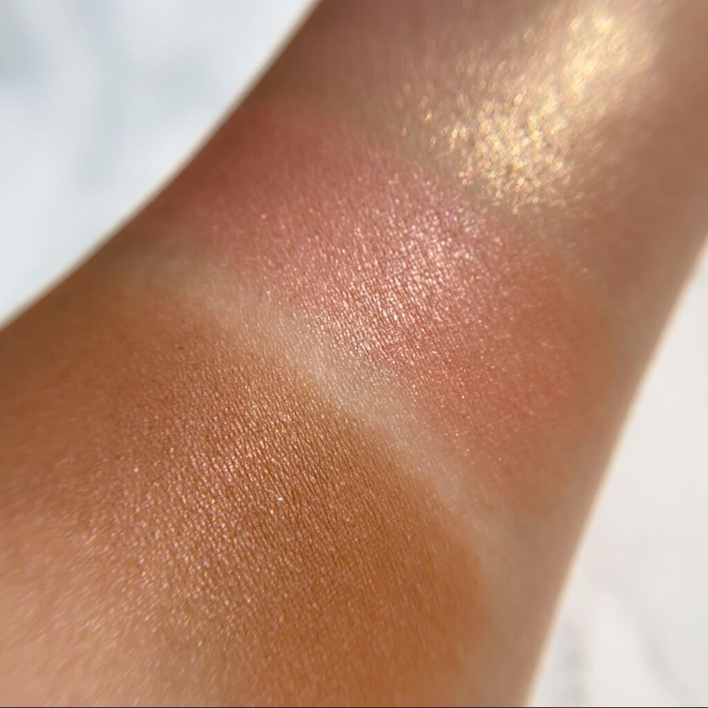 フェイス アンド チーク パレット/BOBBI BROWN/ブロンザーを使ったクチコミ(5枚目)