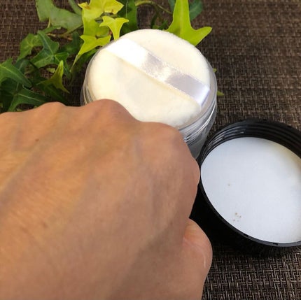 ルースセッティングパウダー トランスルーセント/ローラ メルシエ/ルースパウダーを使ったクチコミ(4枚目)