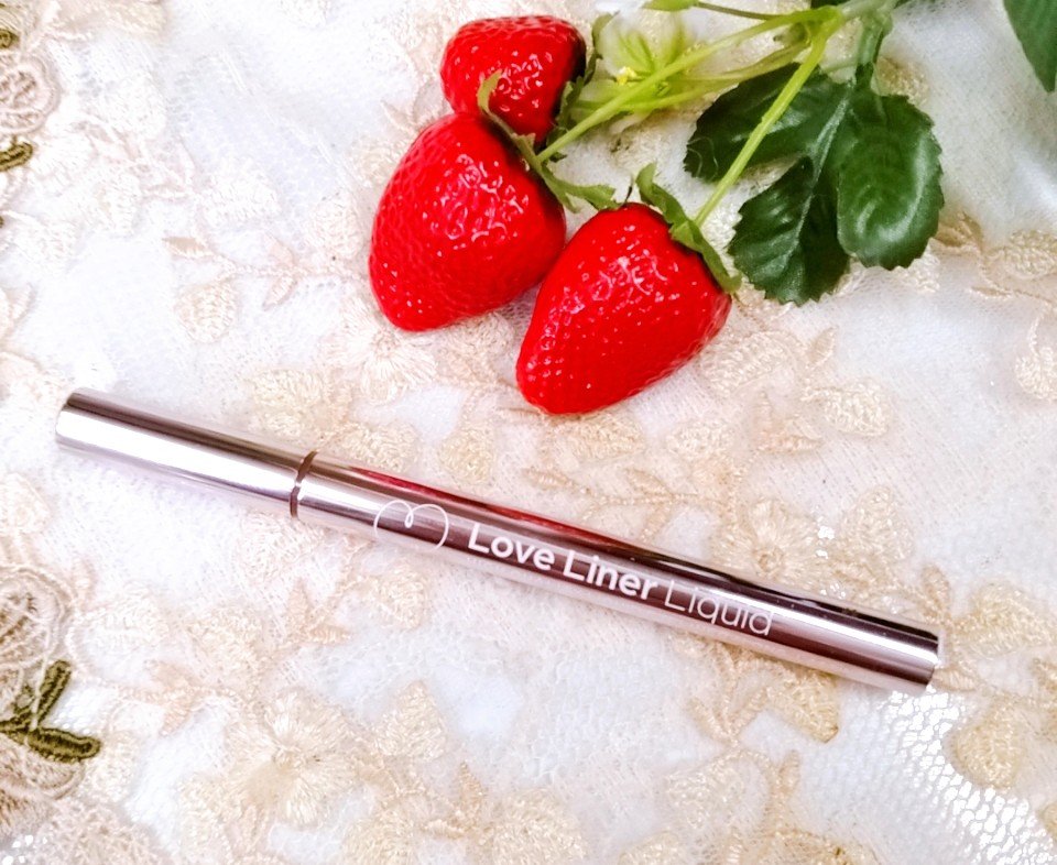 リキッドアイライナーR4　ティーフレーバーコレクション/ラブ・ライナー/リキッドアイライナーを使ったクチコミ（1枚目）