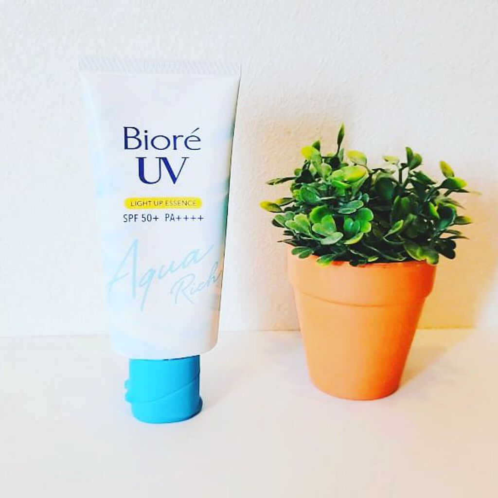 ビオレUV アクアリッチ ライトアップエッセンス/ビオレ/日焼け止めクリームを使ったクチコミ（1枚目）