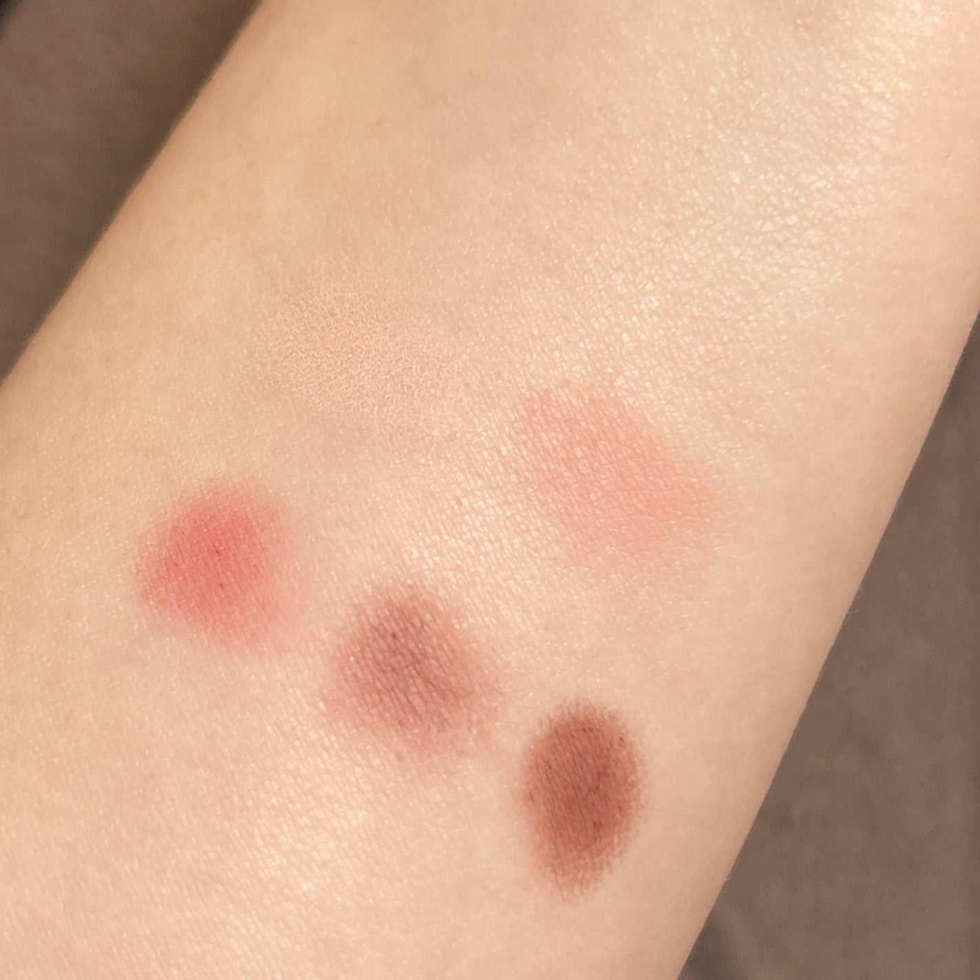 パーフェクトマルチアイズ/キャンメイク/アイシャドウパレットを使ったクチコミ(2枚目)