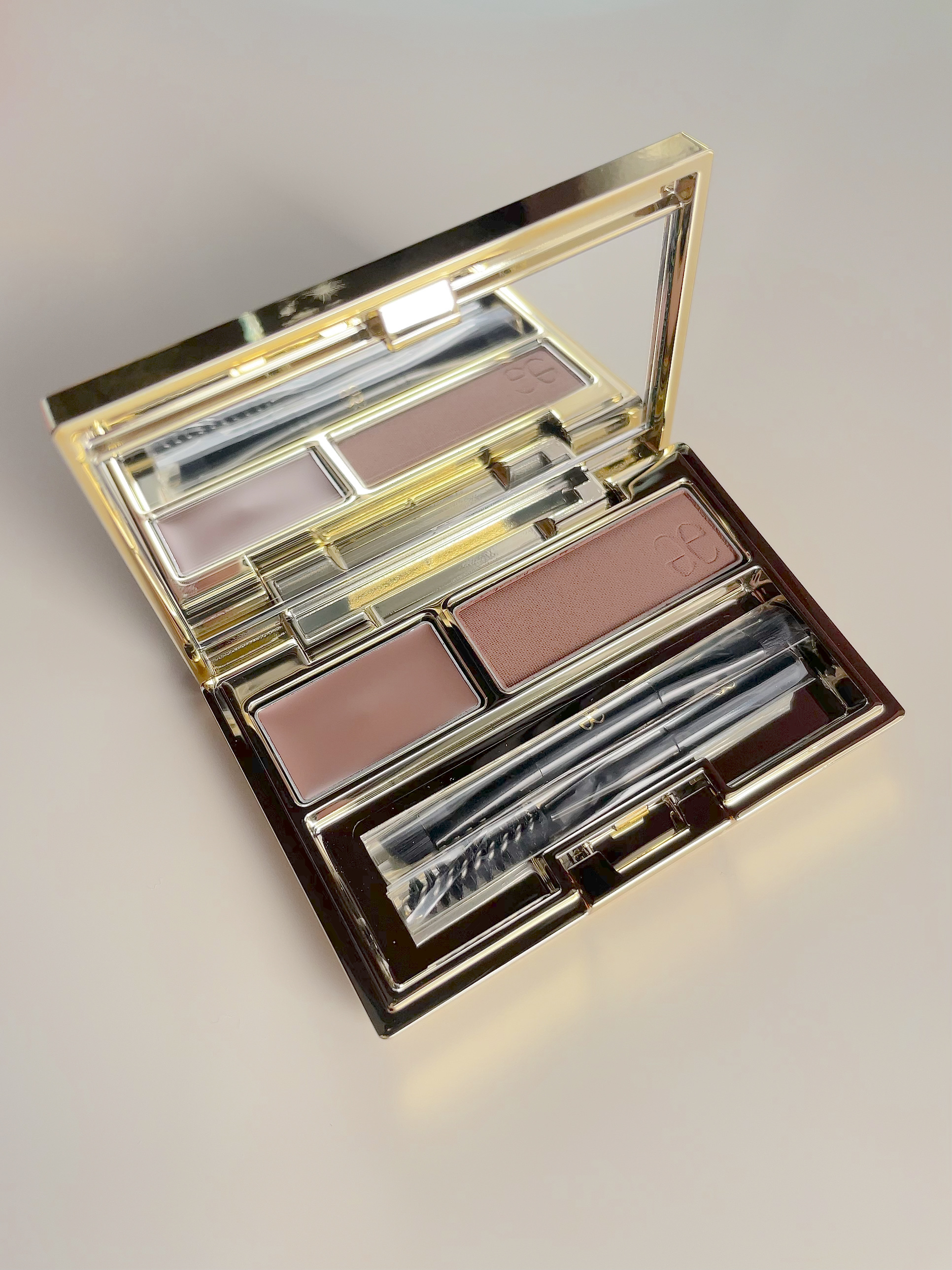 パーフェクト ブロウ パウダー WN50/Elégance/パウダーアイブロウを使ったクチコミ（2枚目）