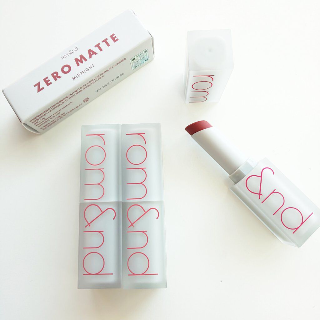ゼロマットリップスティック/rom&nd/口紅を使ったクチコミ（3枚目）